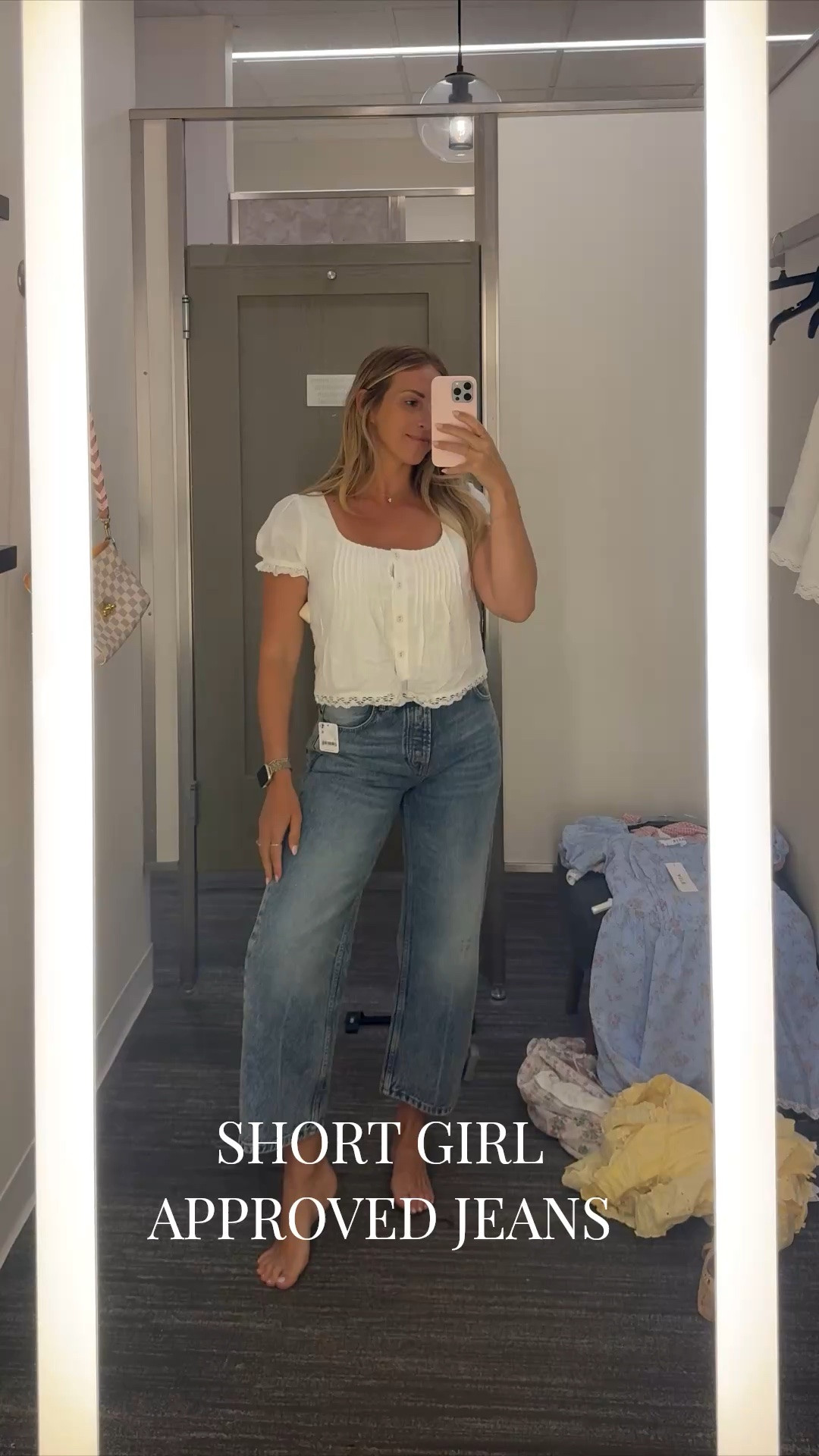 So rare for me to buy jeans on the spot but I love these! 5’3 wearing size 25 