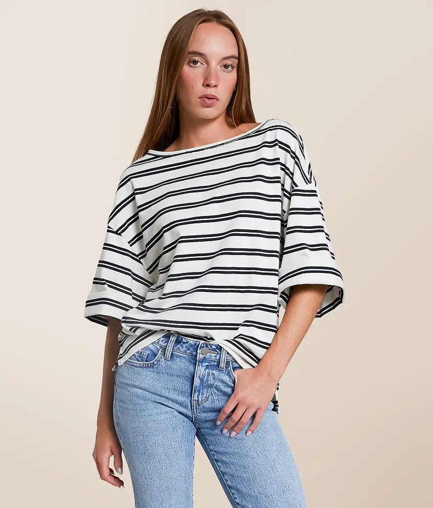 Cest La Vie T-Shirt | Buckle