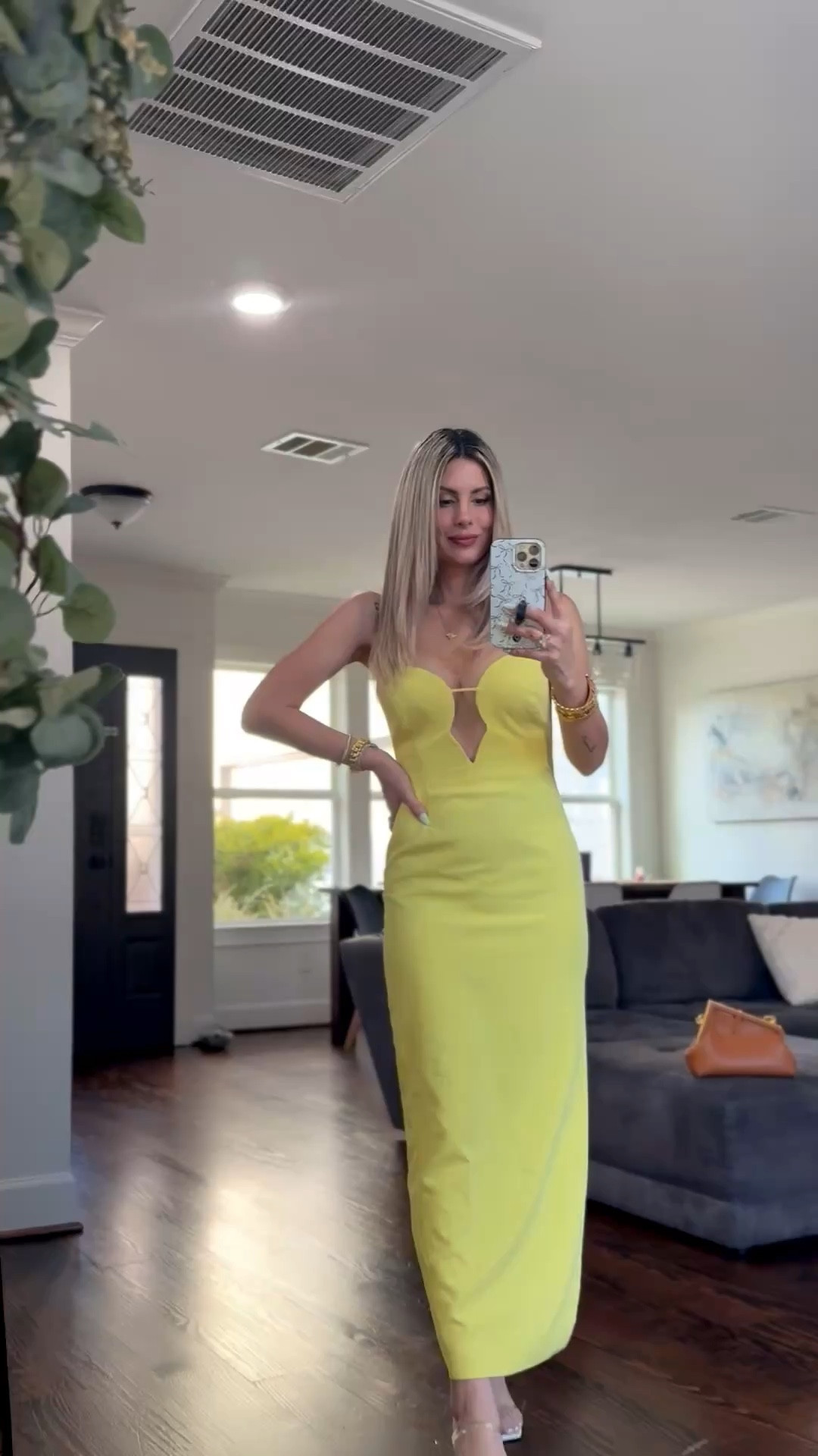 Yellow is my new favorite color 💛 

#LTKFestival #LTKOver40 #LTKgrwm