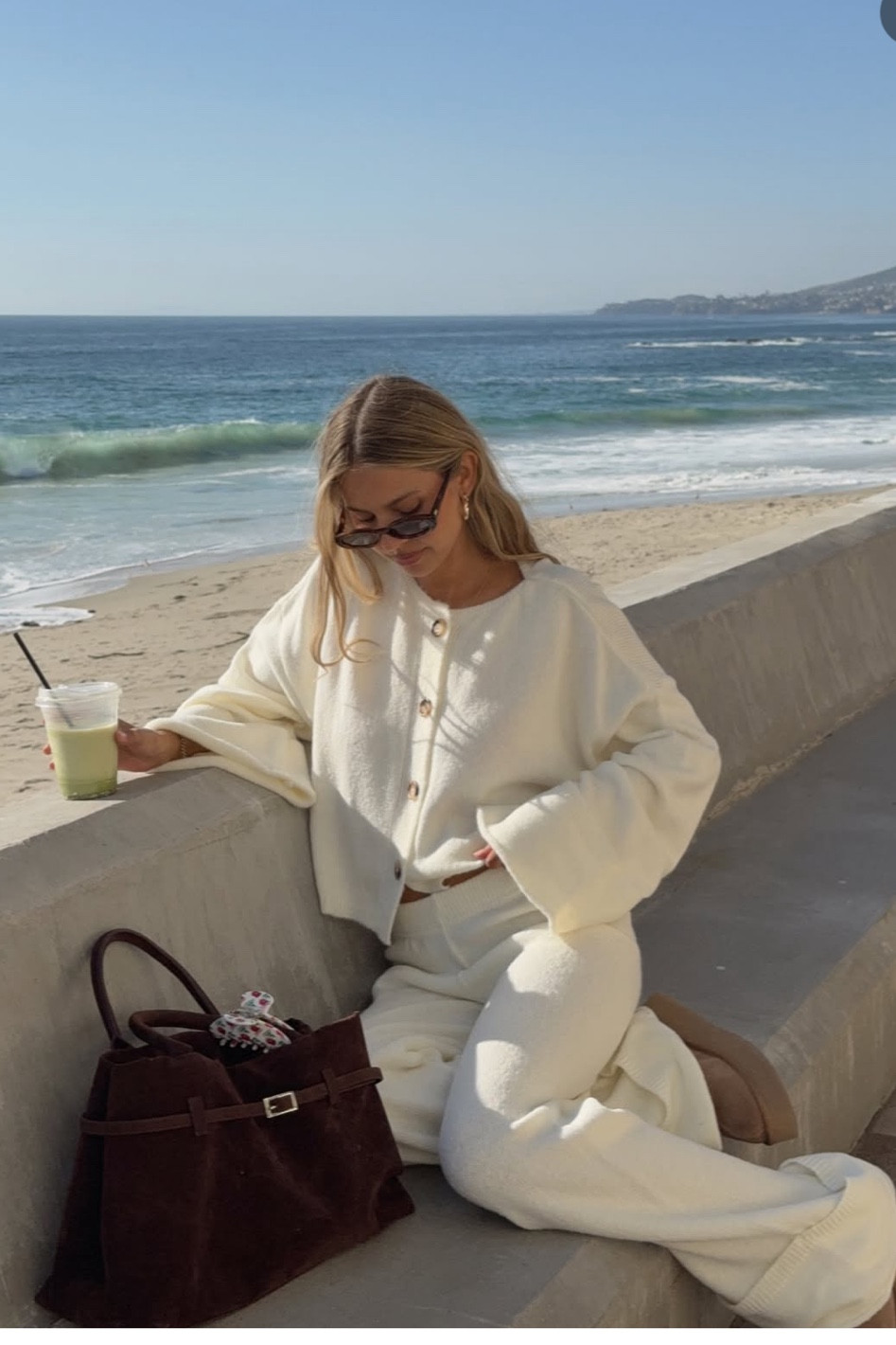 cozy knit set from Pretty Little Thing 🧸

cozy beach vibes, comfy outfits, knit set, cozy outfit, uggs outfit

#LTKFindsUnder100 #LTKStyleTip