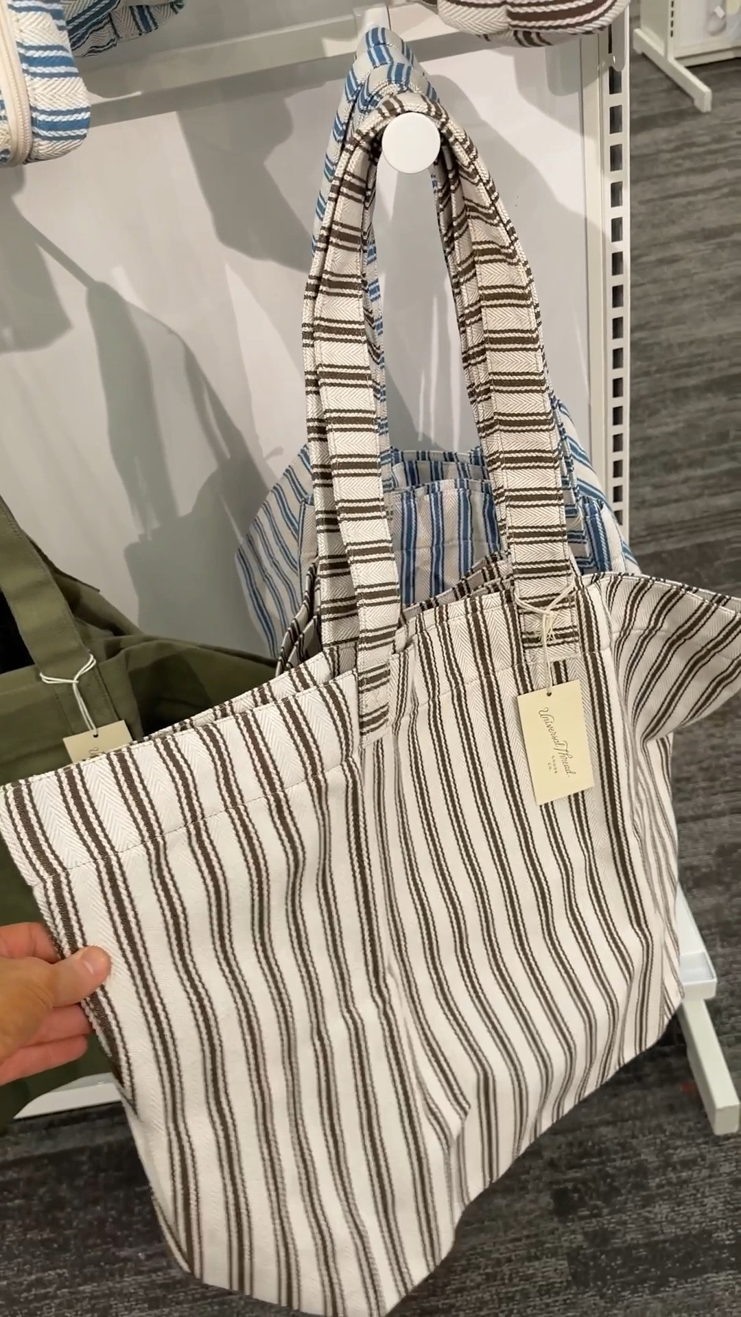 Cozy summer bag for the beach and beyond!! 

#LTKSeasonal #LTKSwim #LTKmomlife