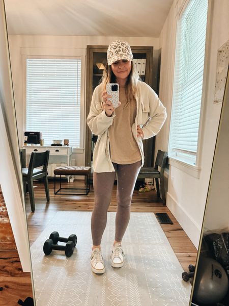 Fit check: Monday meetings 

Hat is not sold anymore from Aerie but linked some other cute options! ☺️

#LTKActive