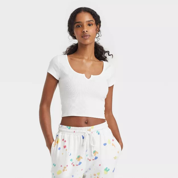 Women's Notch Collar Neck Short Sleeve Cropped T-Shirt - Colsie™ | Target