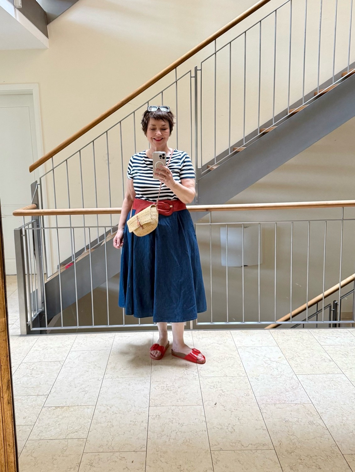 Summer Outfit: leichte Jeansrock, Streifen, Stohtasche

#LTKdeutschland #LTKü50 #LTKsummer
