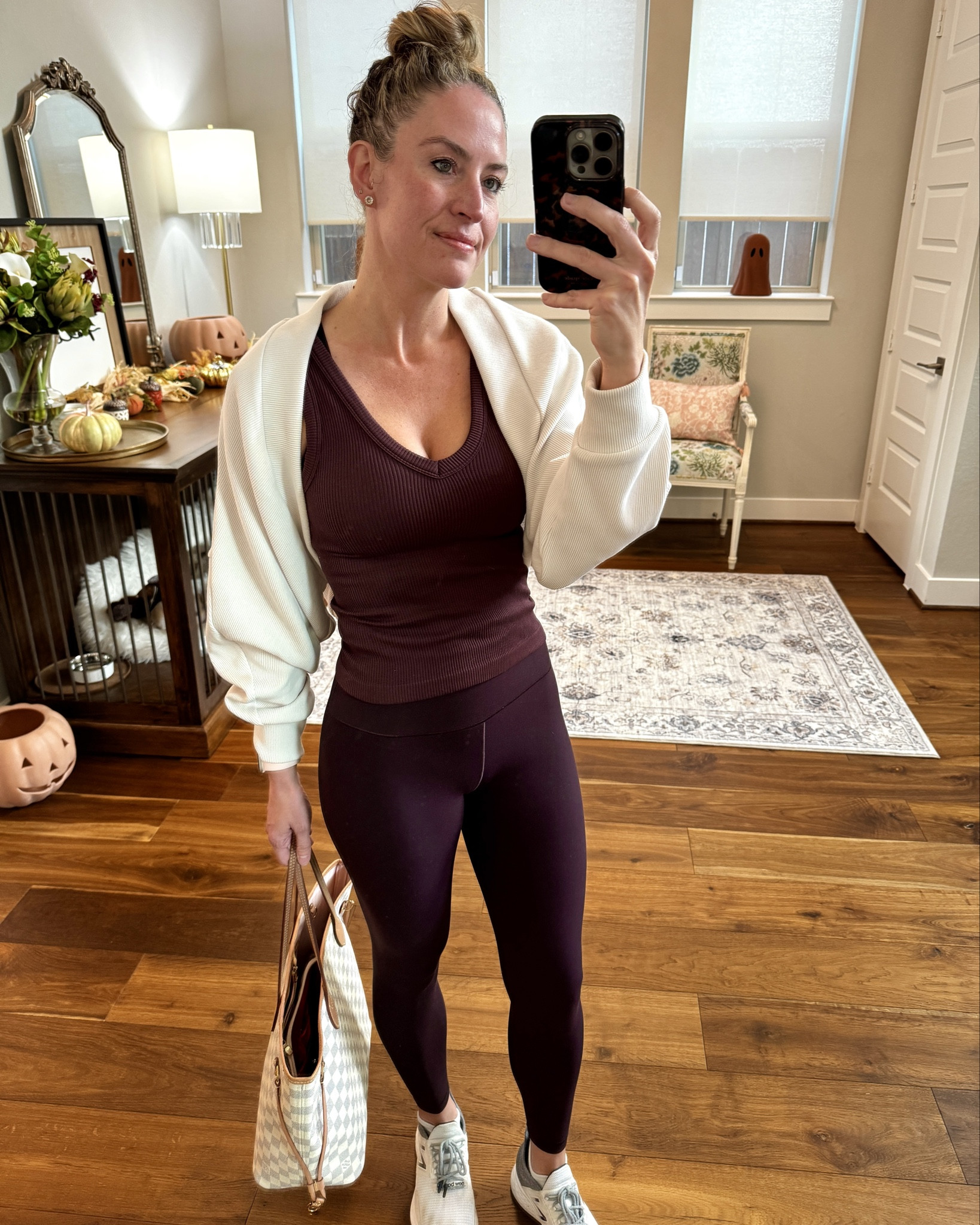 ✨ SALE ALERT ✨ Almost everything is on sale at ON. I’m obsessed with their boxwood and sepia colored pieces this season. I’ve also linked some of my other favorites I’ve either purchased or will purchase soon for fall and for the holidays! 

Their jersey knit pajamas are so soft and perfect for family matching. 

#everypiecefits

Athleisure
Athletic
Gym
Work out
Yoga
Running
Hiking
Moisture wicking
Holiday pajamas 
Fall style

#LTKActive #LTKSaleAlert #LTKHoliday