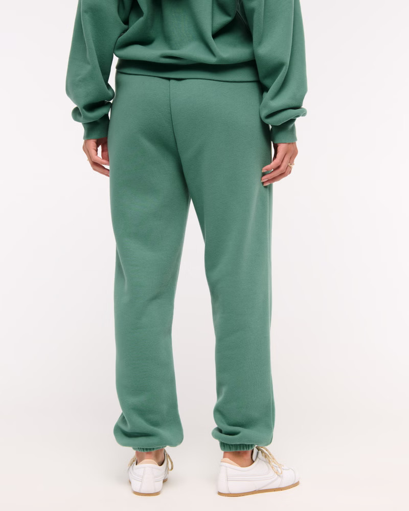 Women's Essential Sunday Sweatpant | Women's Bottoms | Abercrombie.com | Abercrombie & Fitch (US)