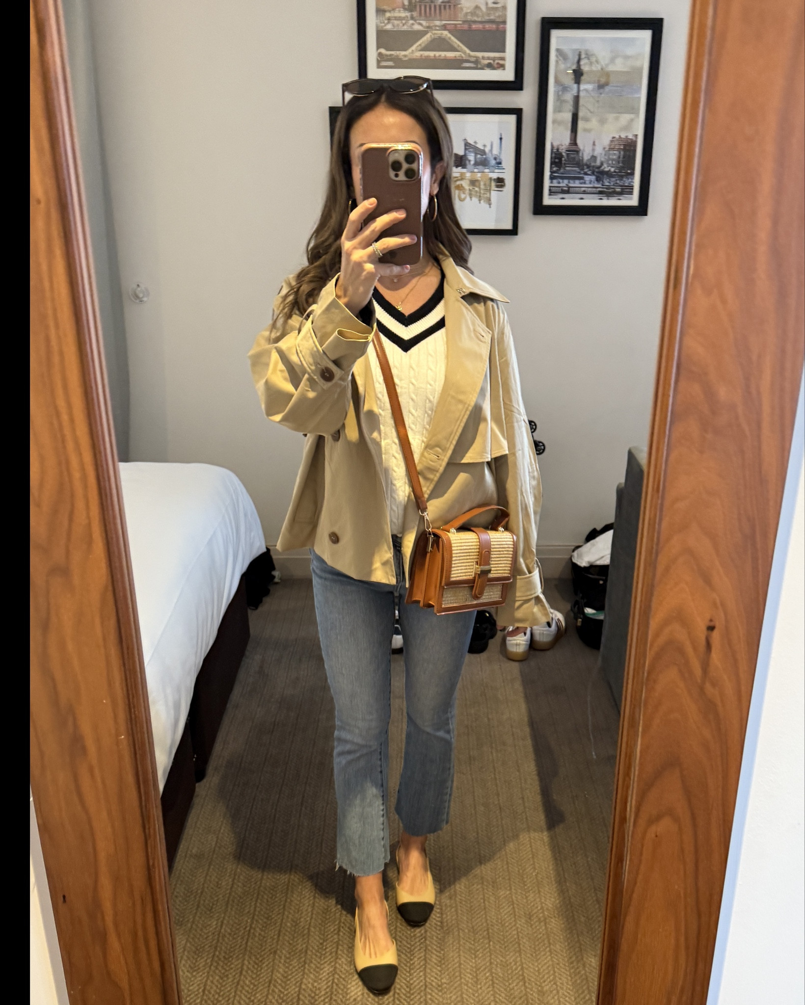 It’s giving old money 🇬🇧 

This look has been my vibe on this trip. Cropped trench + cable knits + top handle bag + ballet flats have been on repeat on my trip. Entire look is Amazon + Zara. 
.
.
.
#amazonfinds #amazoninfluencer #amazonfashion #springfashion #london #streetstyle #womenfashion #style #ltkcreator #ootd #oldmoney
#aesthetic #trend #zara 

SEO:
Amazon, amazon fashion, London, ootd, old money, style, fashion, trench coat, ballet flat, trends, Zara, spring fashion


#LTKOver40 #LTKFindsUnder50 #LTKTravel