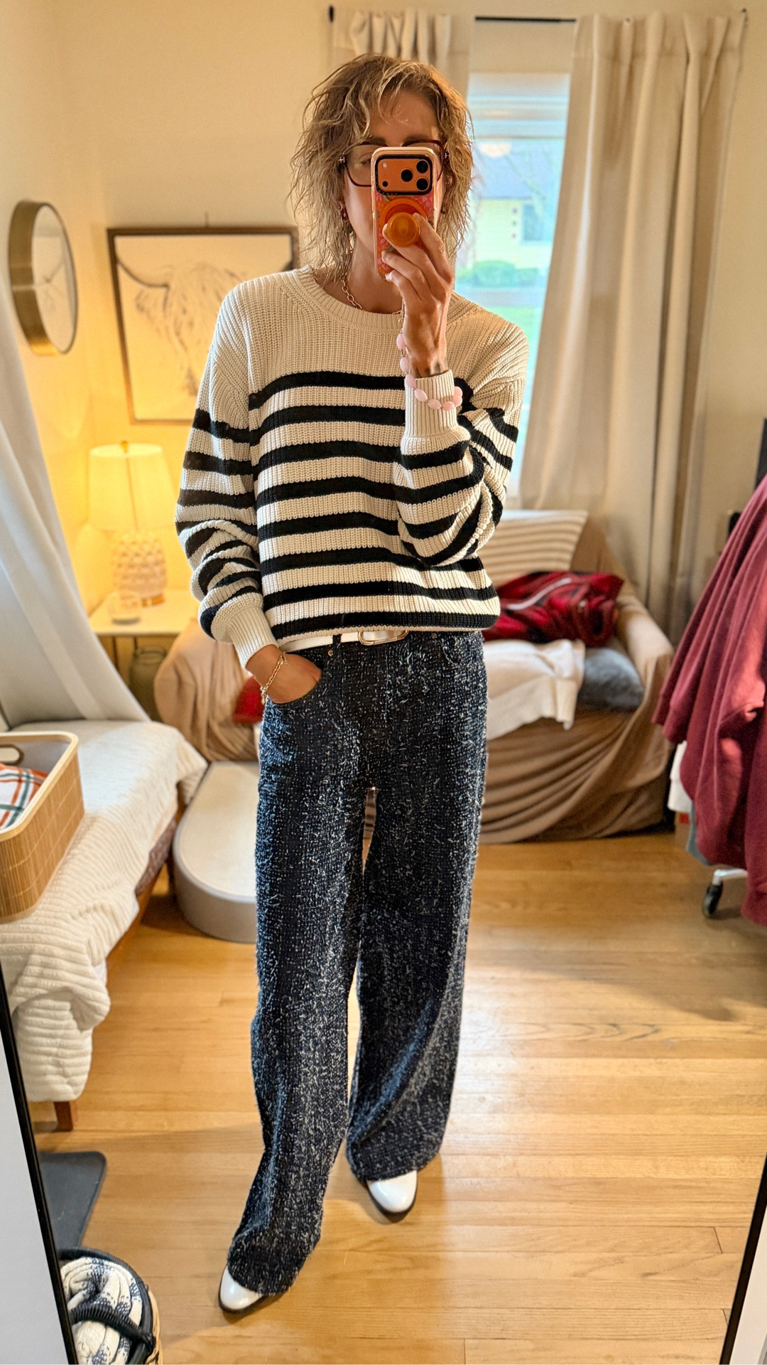 You’re either a “wear it once and move on” girl… or you’re a “make old pieces look expensive again” girl. 👀

This outfit is proof you don’t need a brand new closet to look put together—you just need the right mix.

Workwear OOTD, but make it *repeat offender approved*:
• White + black striped cotton sweater (old… like *years* old) but still holding its shape because quality matters more than trends
• White/black shoes I’ve had for nearly 10 years (yes, really) — I don’t wear them constantly, but I can’t part with them either
• New black + white socks to refresh the base
• Silver & gold leather belt that pulls everything together (recent clearance win)
• Tweed denim jeans — a final sale risk that paid off big time

I’m 6'3” with a 36” inseam, almost 40, and I’ve learned this: the best wardrobe isn’t the biggest one… it’s the smartest one. I shop out of season, I wait for clearance, and I invest in pieces that last.

If you’re a savvy girl who loves a good deal, I share my clearance finds and unfiltered tall-friendly links in my IG channels too.

Comment **SHOP** and I’ll DM you the outfit details 🤍


#LTKootd #LTKOver40 #LTKTall