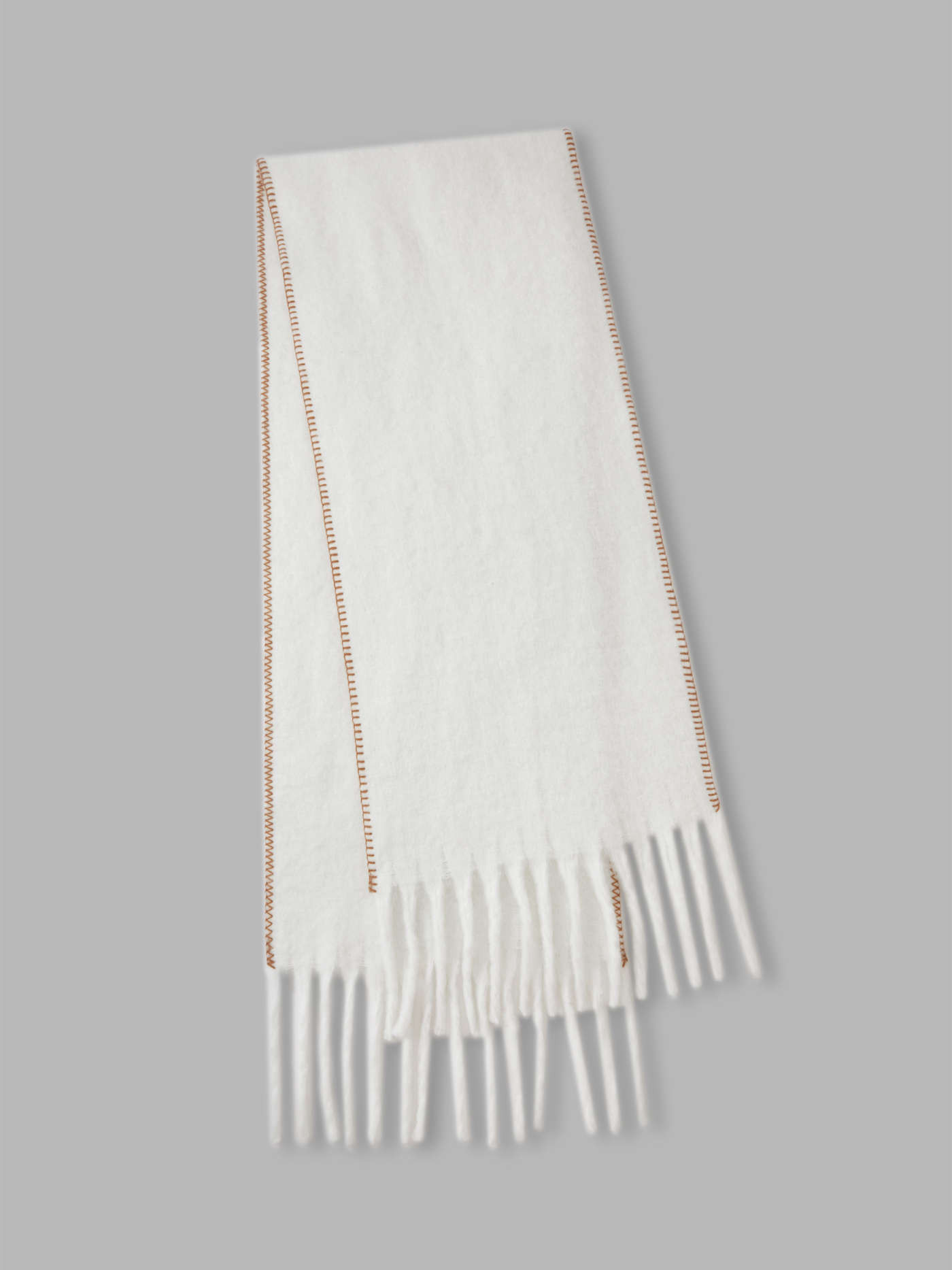 SOLID TASSEL SCARF | Cider