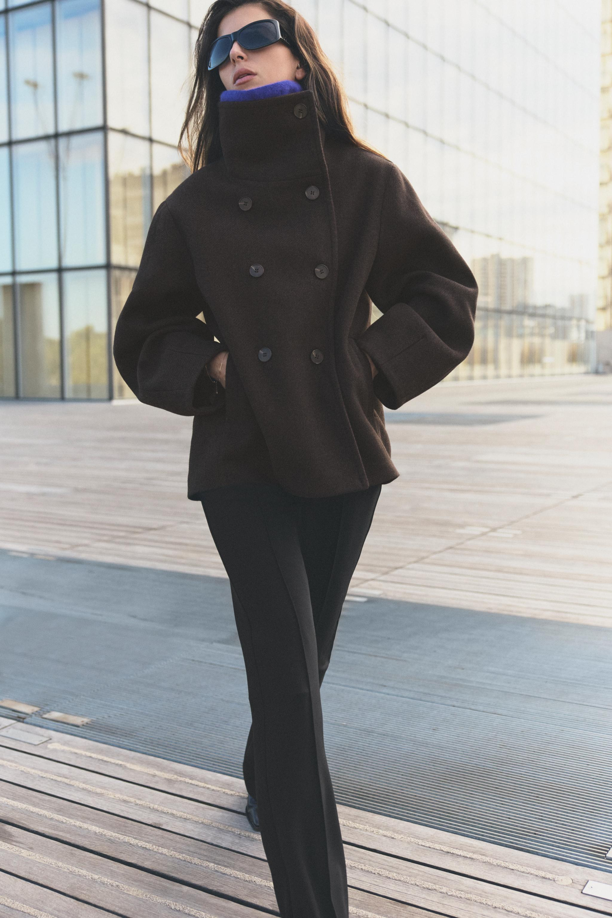 HIGH-NECK SHORT COAT | Zara US