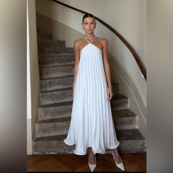 Selezza London white pleated midi dress | Poshmark