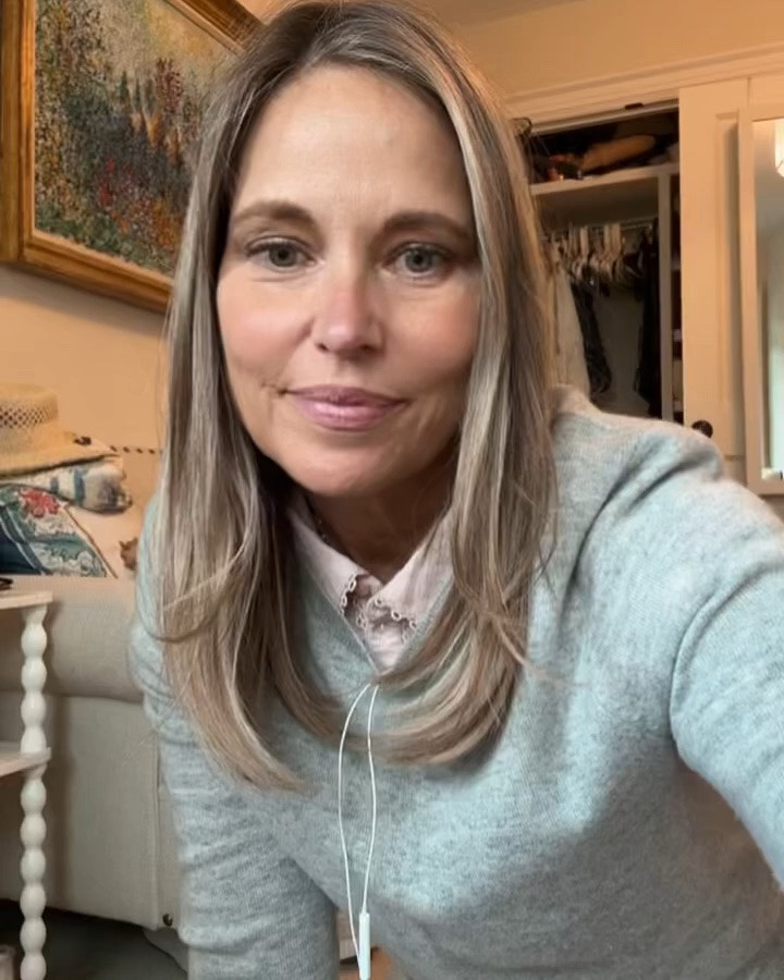UNBOXING!! I believe these will be going viral as they are so cute and of great quality! XO
@Duffield Lane @jennyreimold

#LTKstorytime #LTKOver40 #LTKMidsize