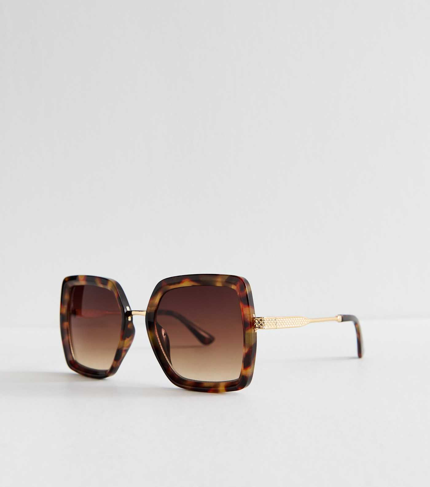 Dark Brown Tortoiseshell Oversize Square Sunglasses | New Look | New Look (UK)