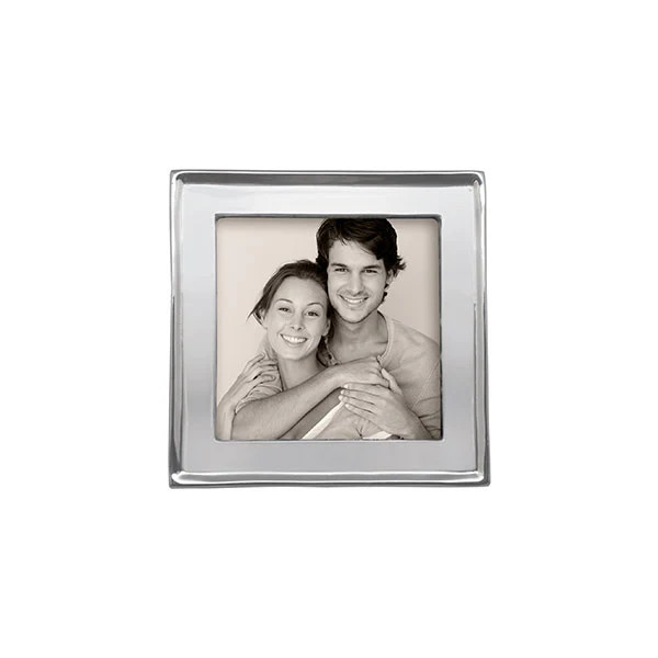 Signature 4x4 Frame | Mariposa