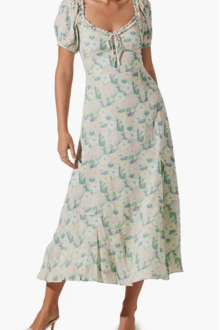 This pretty  floral spring dress is on sale for under $100!!
perfect for a graduation, bridal shower, or more casual wedding!

#weddingguestdress #weddingguestoutfit 

#LTKsalealert #LTKover40 #LTKSeasonal