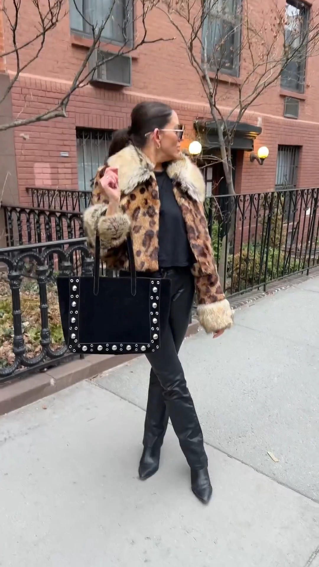 POV: you found a tote that can carry your entire personality #modaluxemuse #liketkit #ltk #modaluxe @ltk @modaluxe @shop.ltk 
