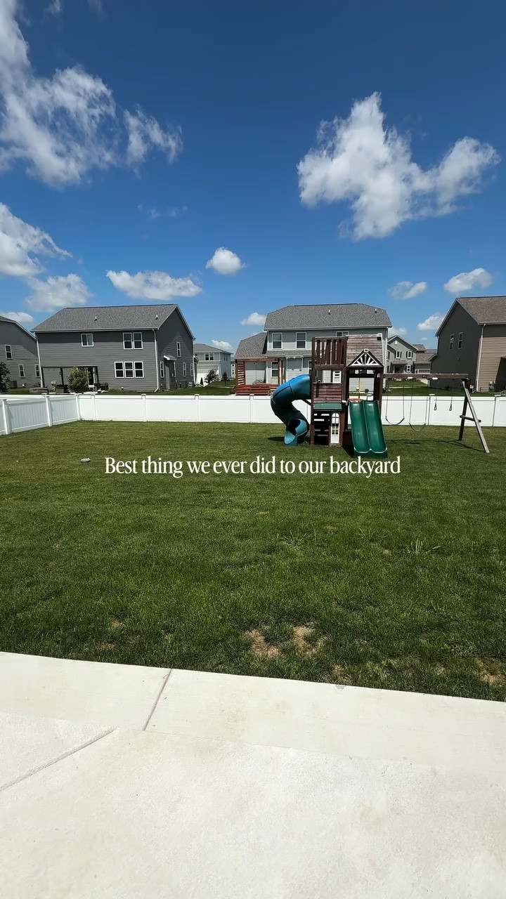 Best thing we ever did to our backyard 🤎 

Follow & Comment OUTDOOR and I’ll send you everything