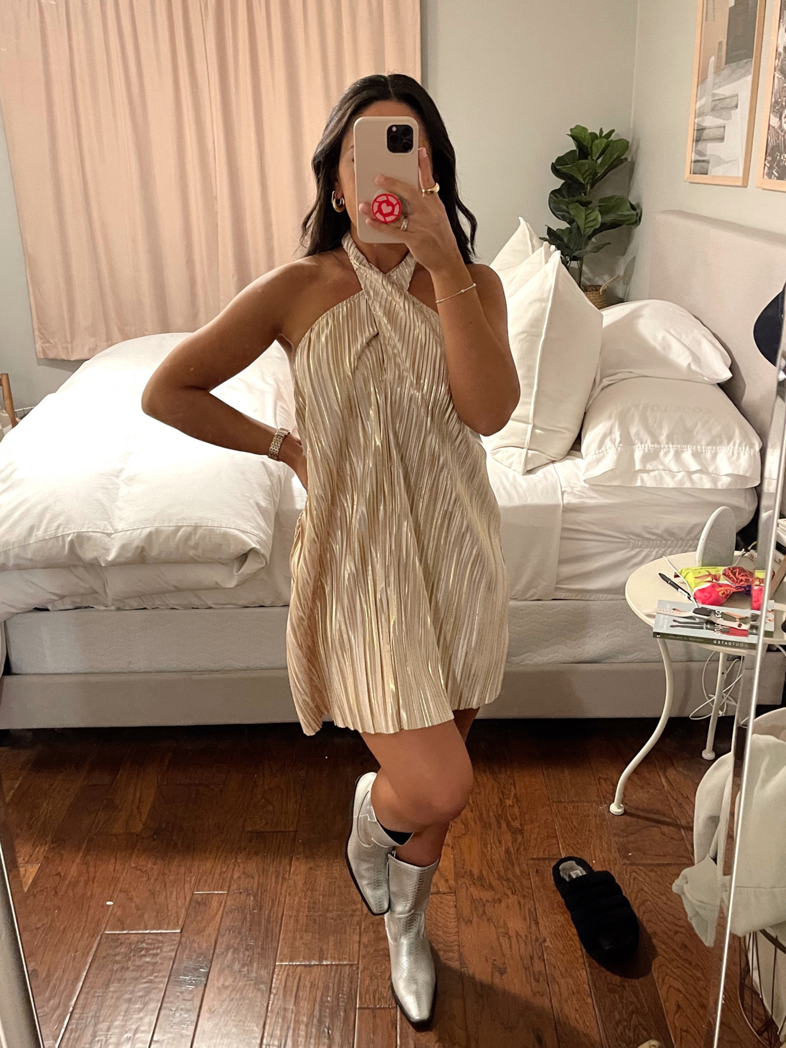 #golddress 