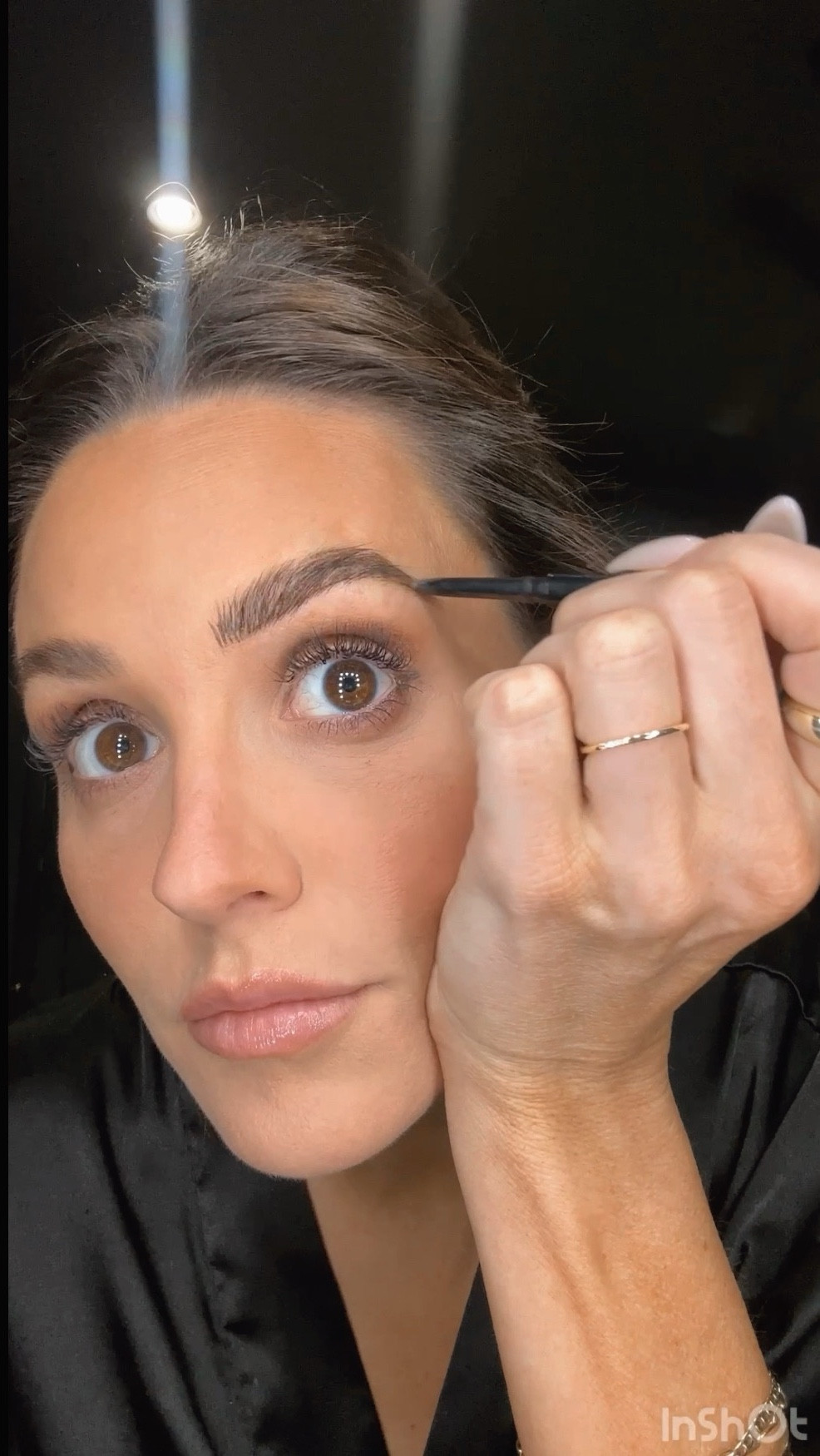 The secret to natural, full-looking brows? Two easy steps.
I start with a claw eyebrow pencil to mimic natural hair strokes—light pressure is key here. Then I go in with a eyebrow liner (a perfect soft brown) to define the bottom line and add subtle structure.

This combo gives that laminated brow look without looking too drawn on. Trust me, it makes all the difference.

#browroutine #ltkbeauty #softbrows #naturalbrows #maccosmetics #browtutorial