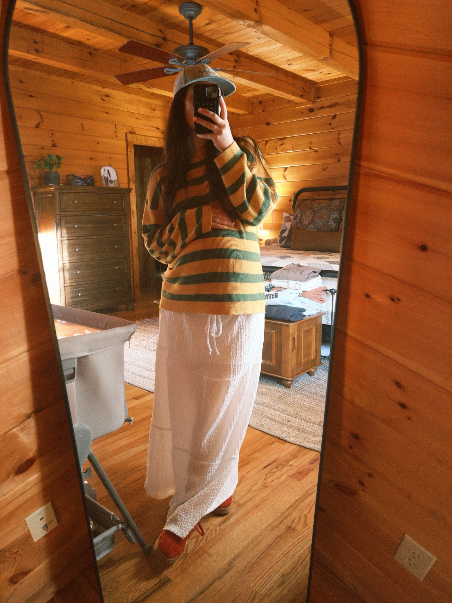 Top: medium 
Skirt: medium
Shoes: size 7