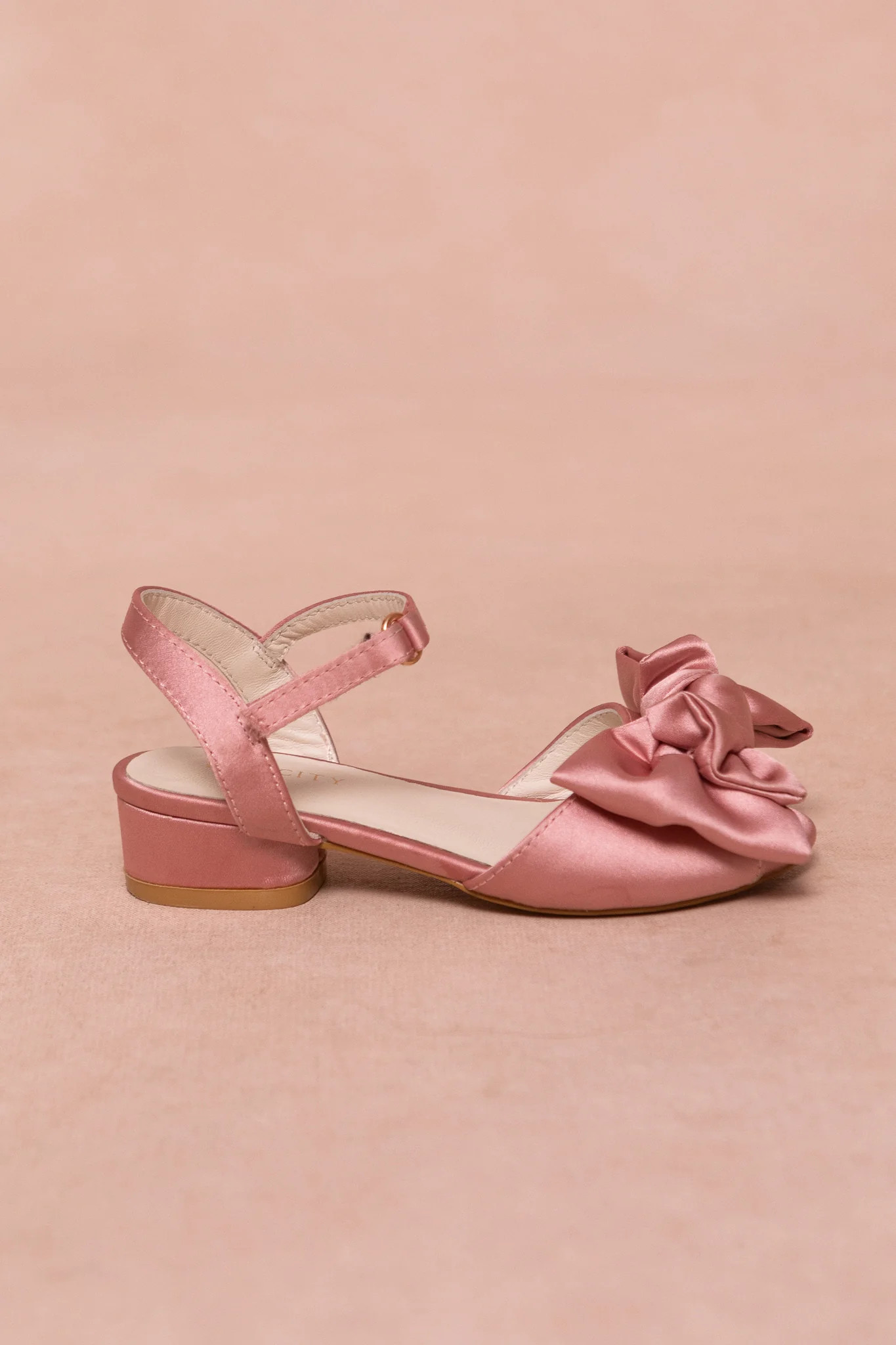 Mini Ivy Bow Heel in Pink Satin | Ivy City Co