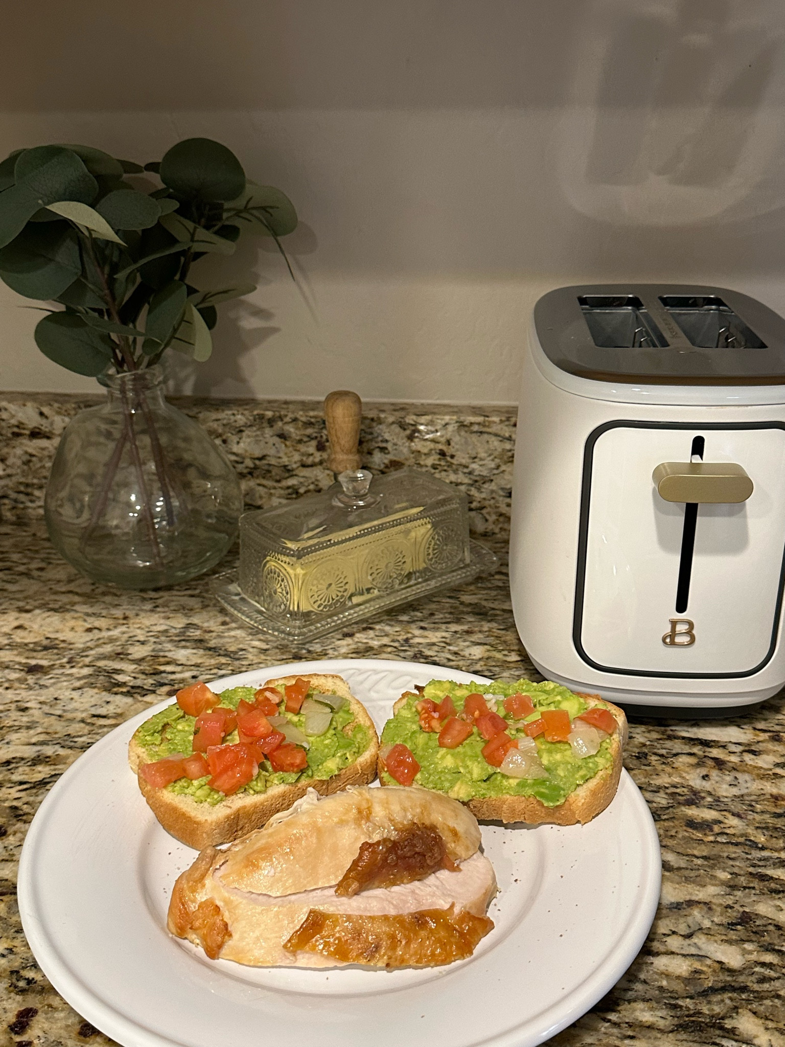 Loving my new Drew Barrymore Toaster. #kitchen #kitchenfinds #drewbarrymore

#LTKhome