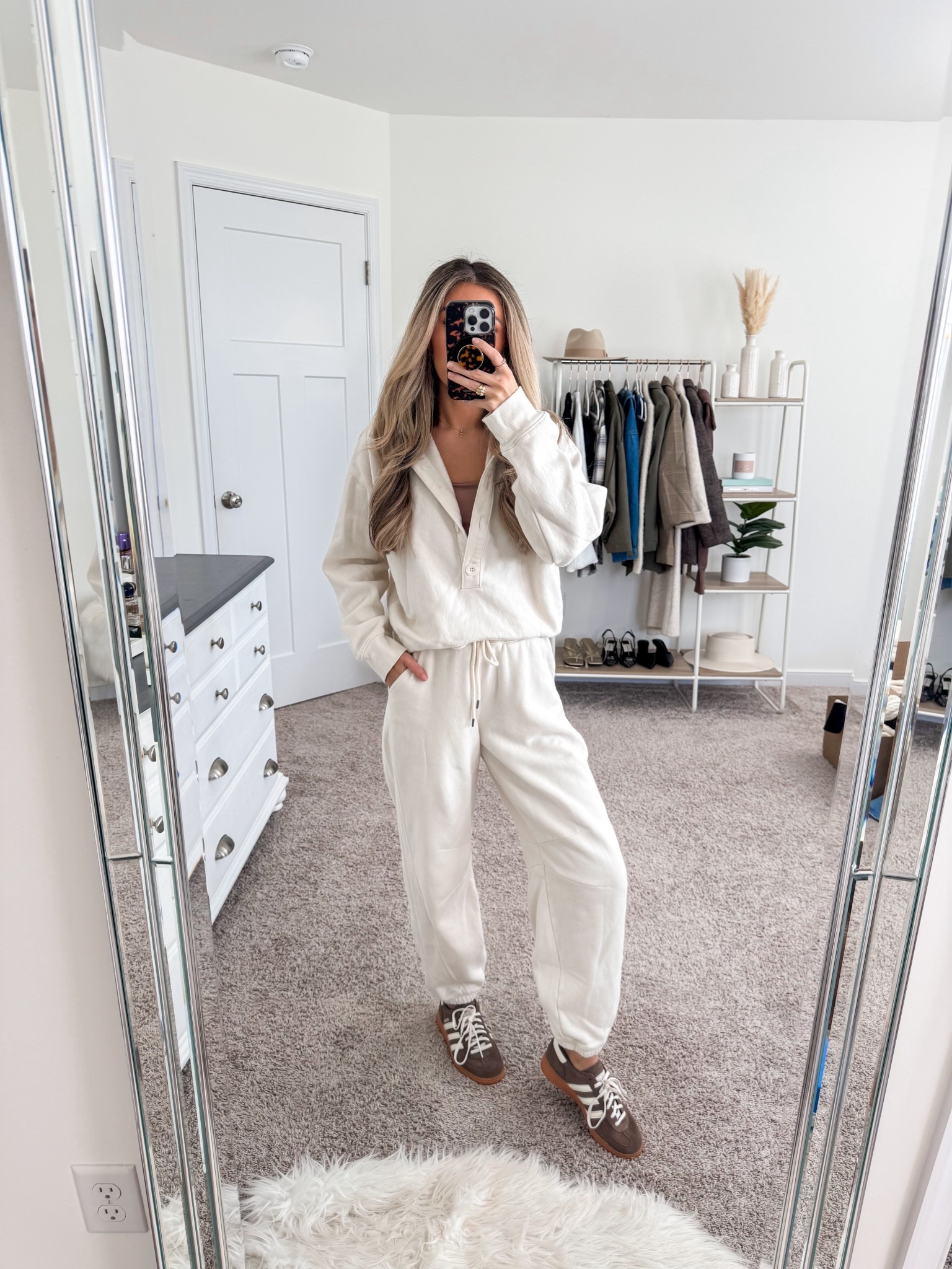 Casual fall outfit — so excited to style my brown adidas spezials!! 
+ white pullover: small
+ white joggers: xs 
+ earth strata adidas special: run big size down // I’m usually a 6.5 and have a 5.5

Casual outfit Leggings outfit
Fall outfit 
Target style
target new arrivals 
Travel outfit 
Sneakers outfit 

#LTKFindsUnder100 #LTKShoeCrush #LTKSeasonal