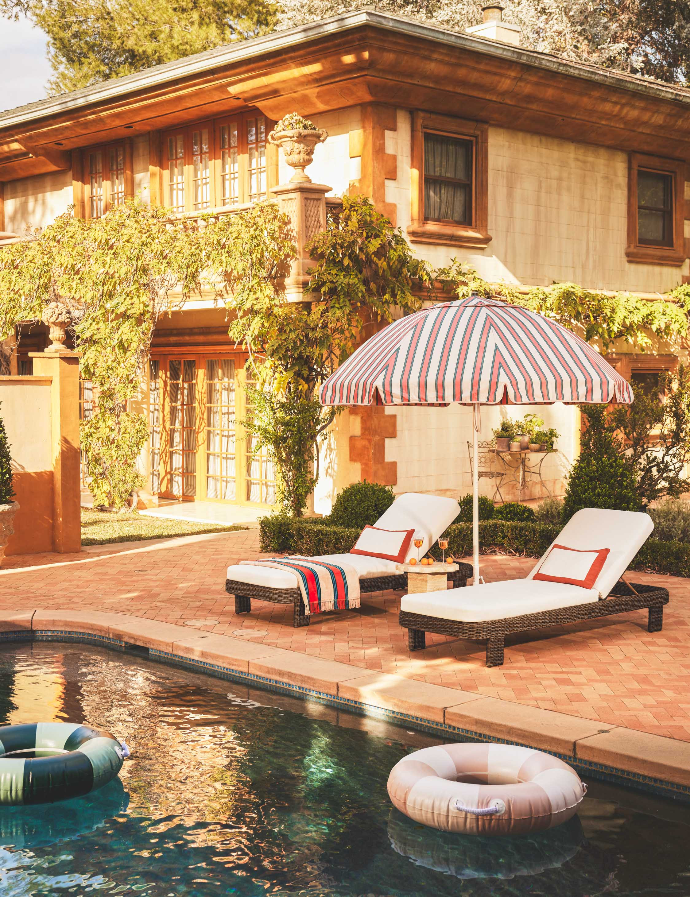 Hadler Outdoor Lounger | Lulu and Georgia 