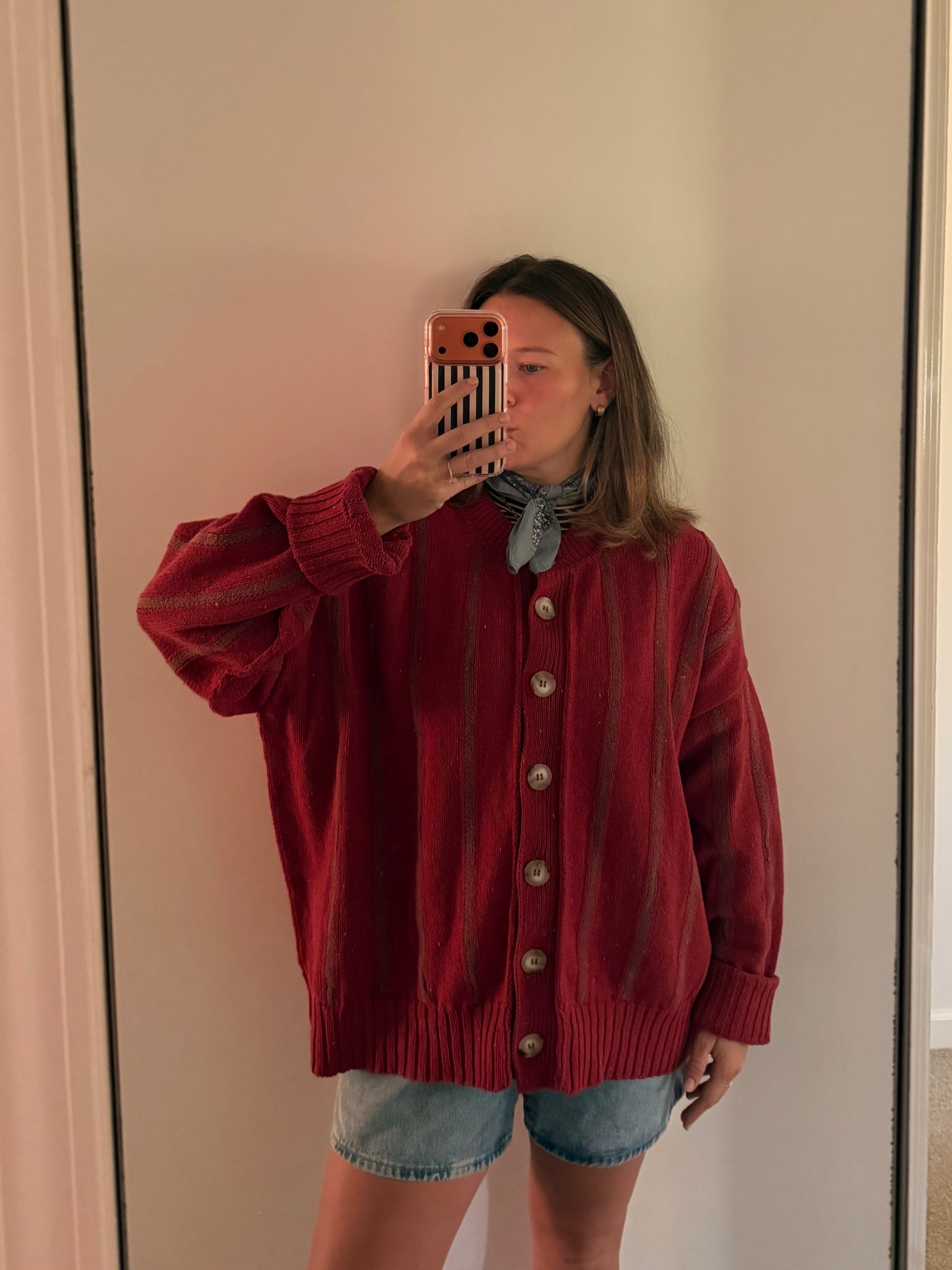 loveee this cardigan! giving vintage vibes

#LTKFindsUnder100 #LTKootd #LTKmomlife