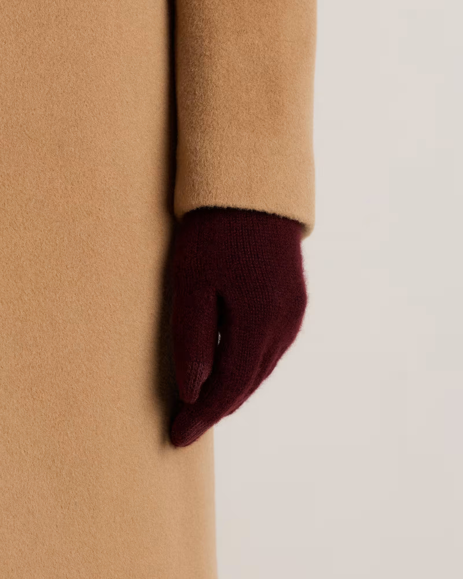 Mongolian Cashmere Gloves | Quince