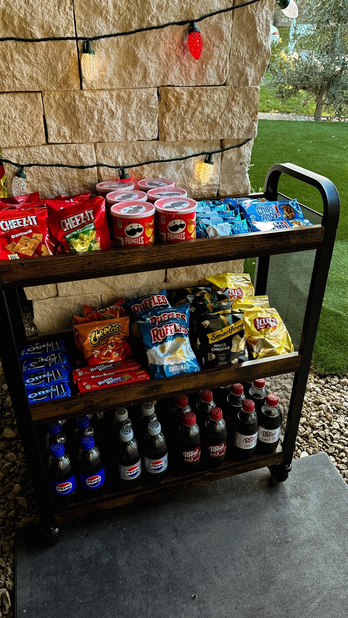 Don’t forget your delivery drivers this holiday season❤️🎅🏽🥤

#LTKHome #LTKHoliday #LTKdayinmylife