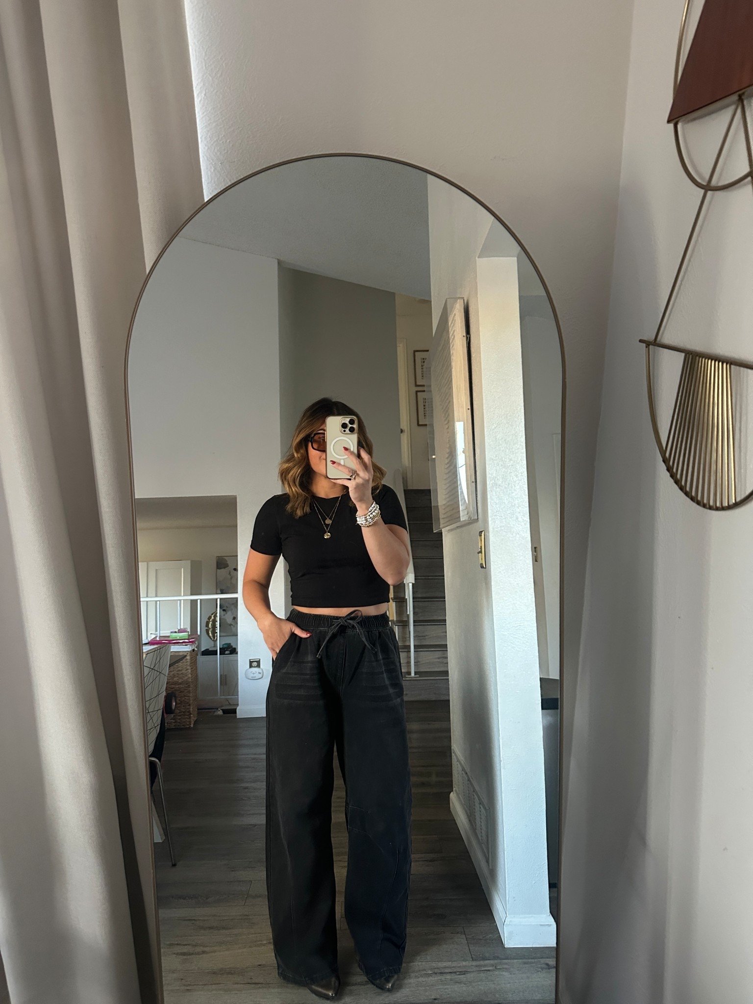 The Amazon jeans I can’t stop wearing! 
Top size small
Jeans size small. They run tts, order your regular size. 

#LTKPetite #LTKootd #LTKmomlife