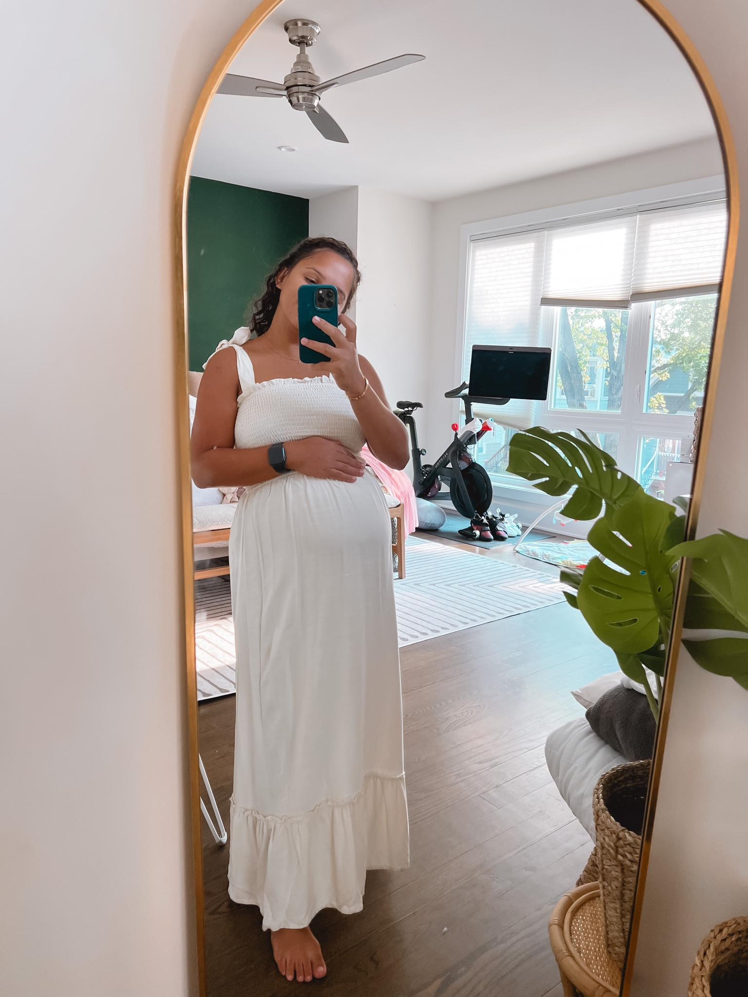 Cute flowy bump friendly dress that will work postpartum too!


Neutral dress, baby shower, maternity shoot, newborn shoot

#LTKbump #LTKbaby #LTKunder50