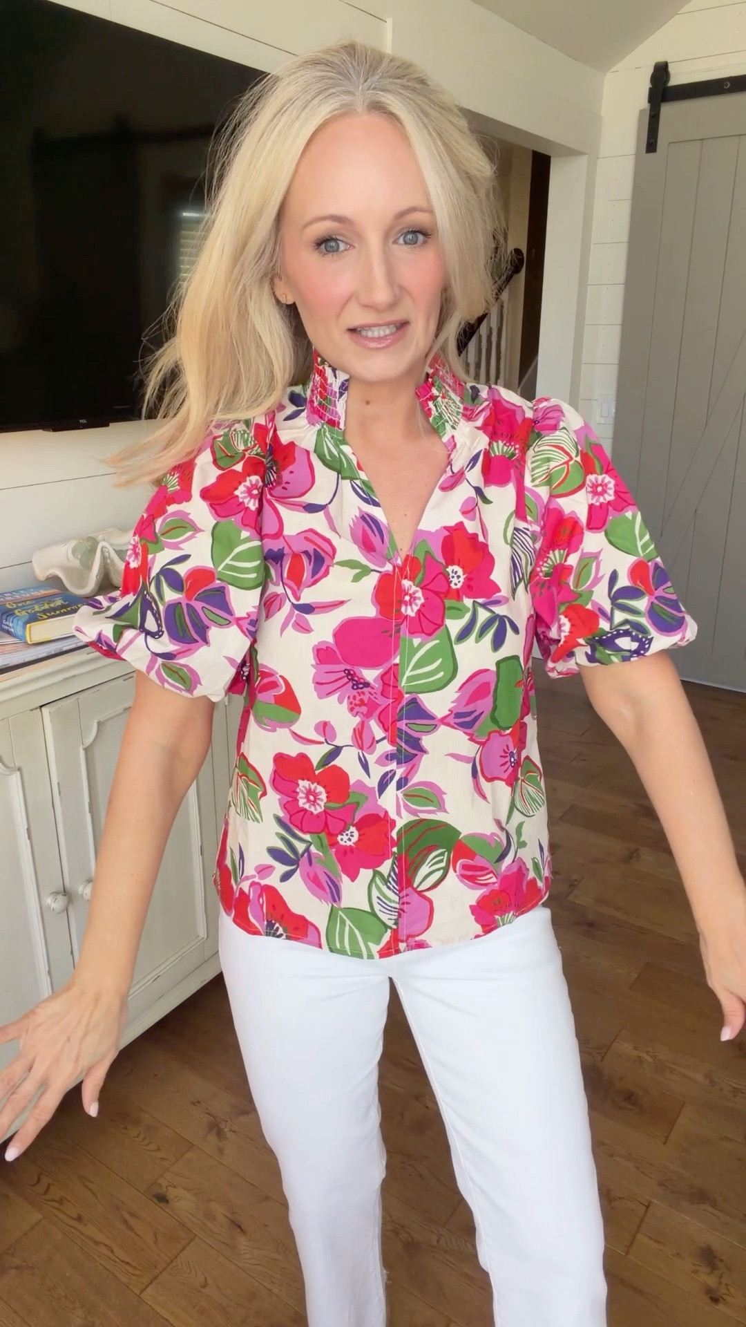 Top-xsmall 
Bottoms- 2 
Don’t forget to use my code LAUREN15 for 15% off 

#LTKOver40 #LTKPetite