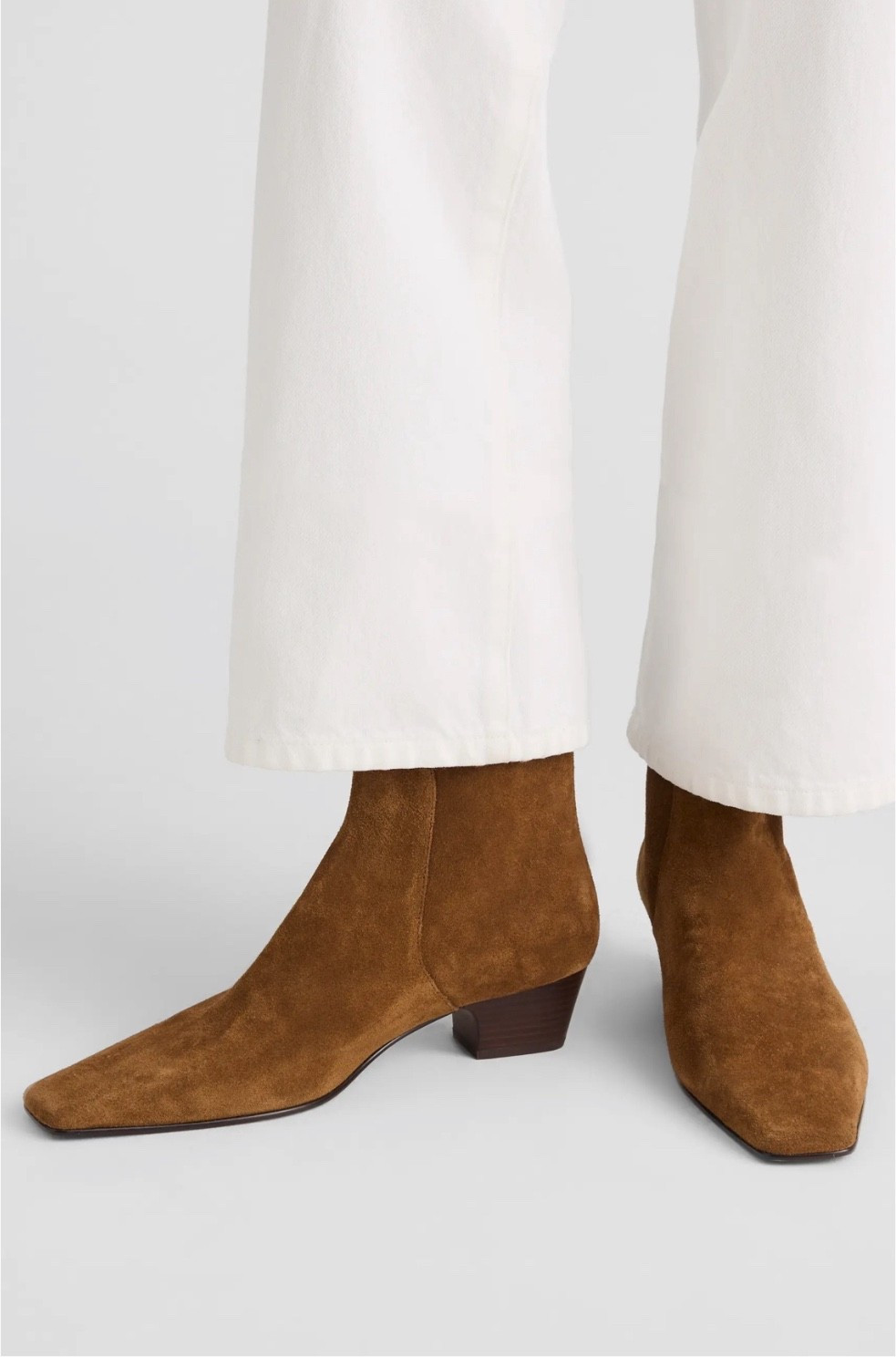 Suede boots


#LTKSeasonal
