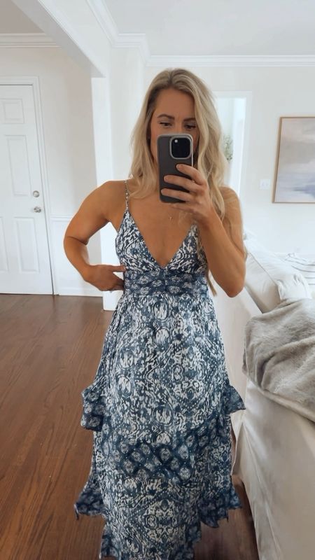 New dress from Abercrombie! Wearing a small. The ruffle details are so pretty. Straps are adjustable with tie in back. Makes me so ready for warm weather
Resort wear
Beach dress

#LTKVideo #LTKtravel #LTKSeasonal