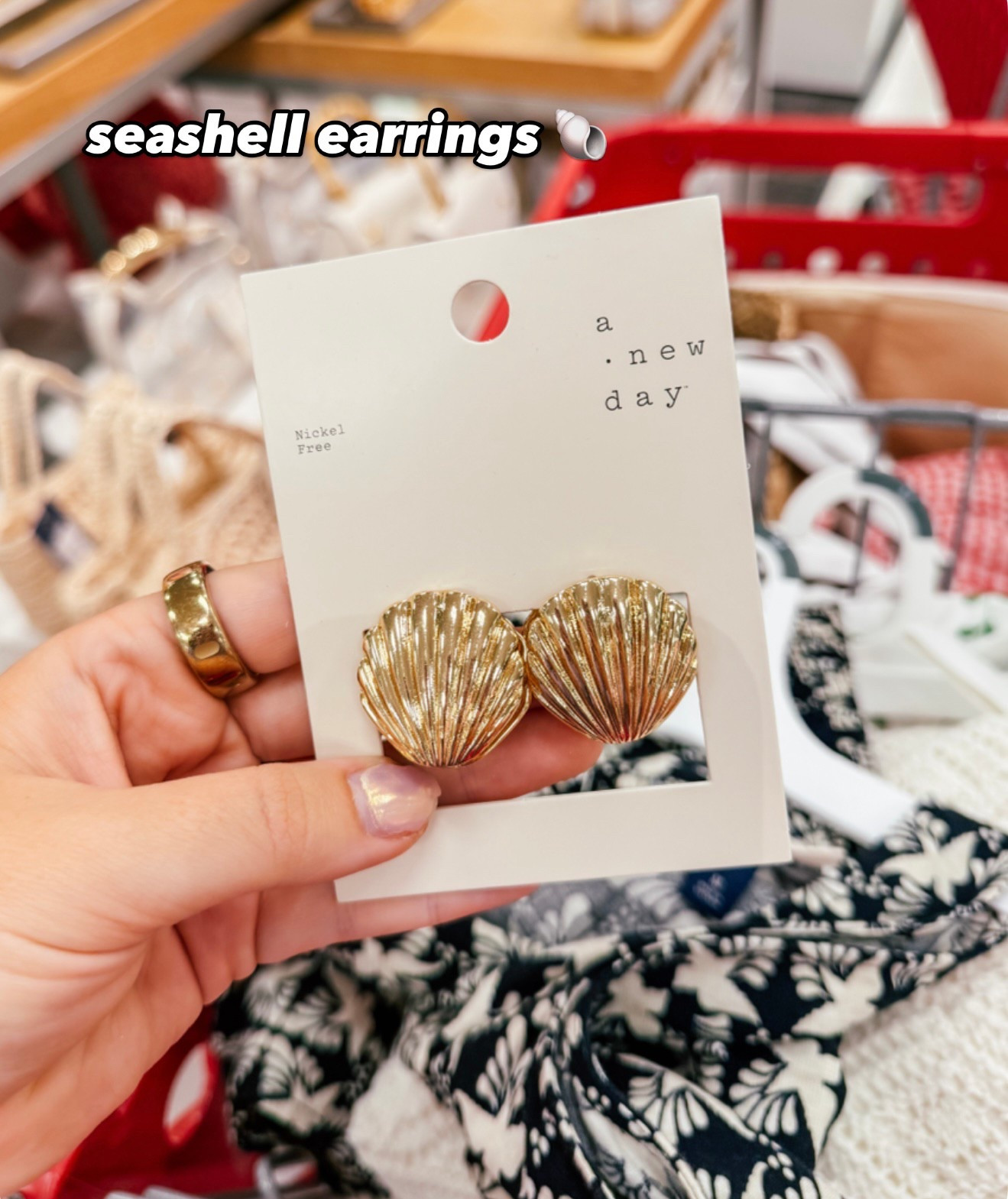 Seashell earrings 😍😍

#LTKSeasonal #LTKSummerEdit #LTKFindsUnder50