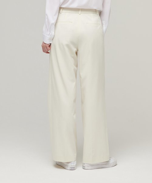 WOMENS WAISTBANDLESS WIDE SLACKS_CREAM | Musinsa Global