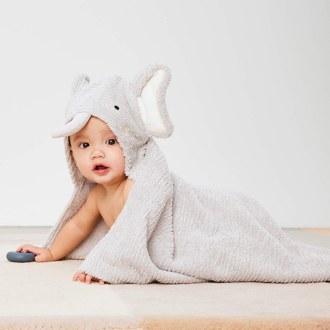 Elephant Organic Hooded Personalized Baby Towel + Reviews | Crate & Kids | Crate & Barrel