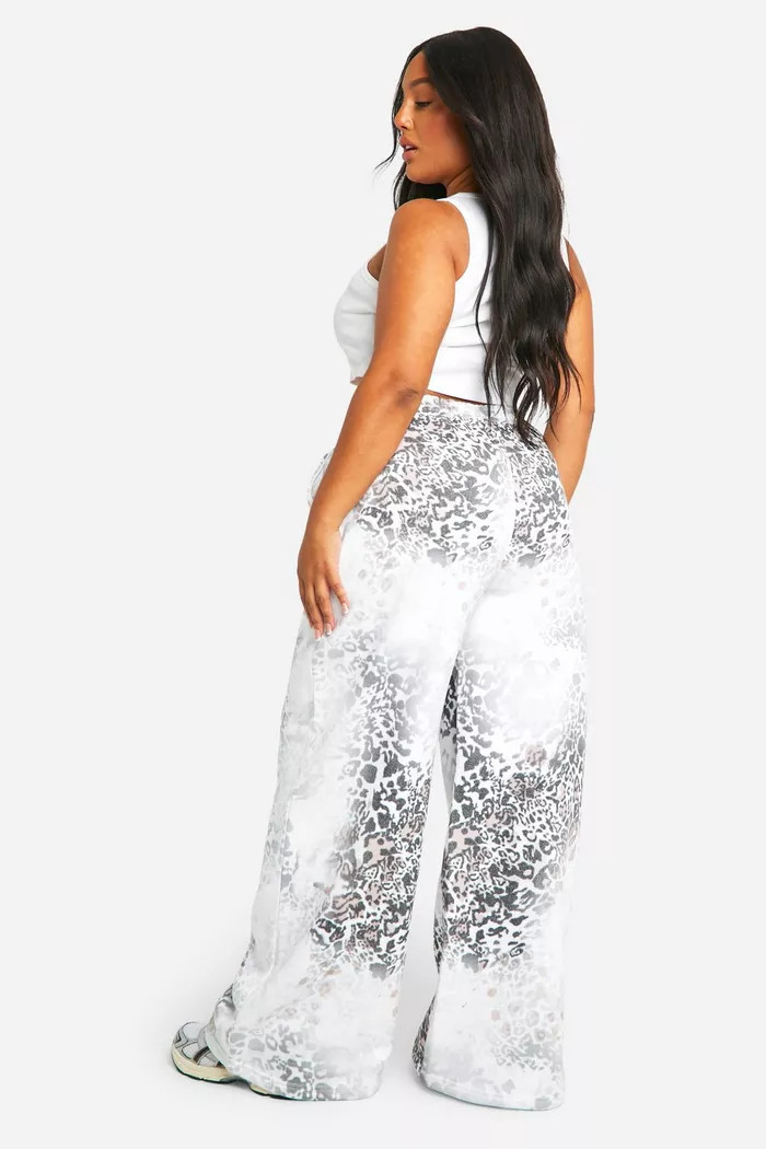 Plus Leopard Print Straight Leg Sweatpant | boohoo (US & Canada)