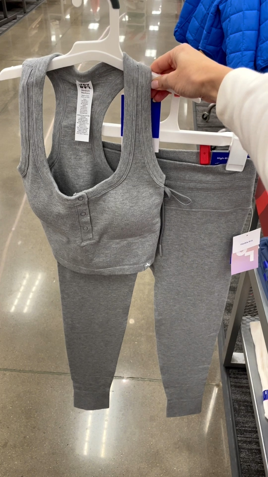 The material and fit are 10/10 plus these pieces look soooo similar to a really pricy version 

#LTKfitnessgoals #LTKSeasonal #LTKFindsUnder50