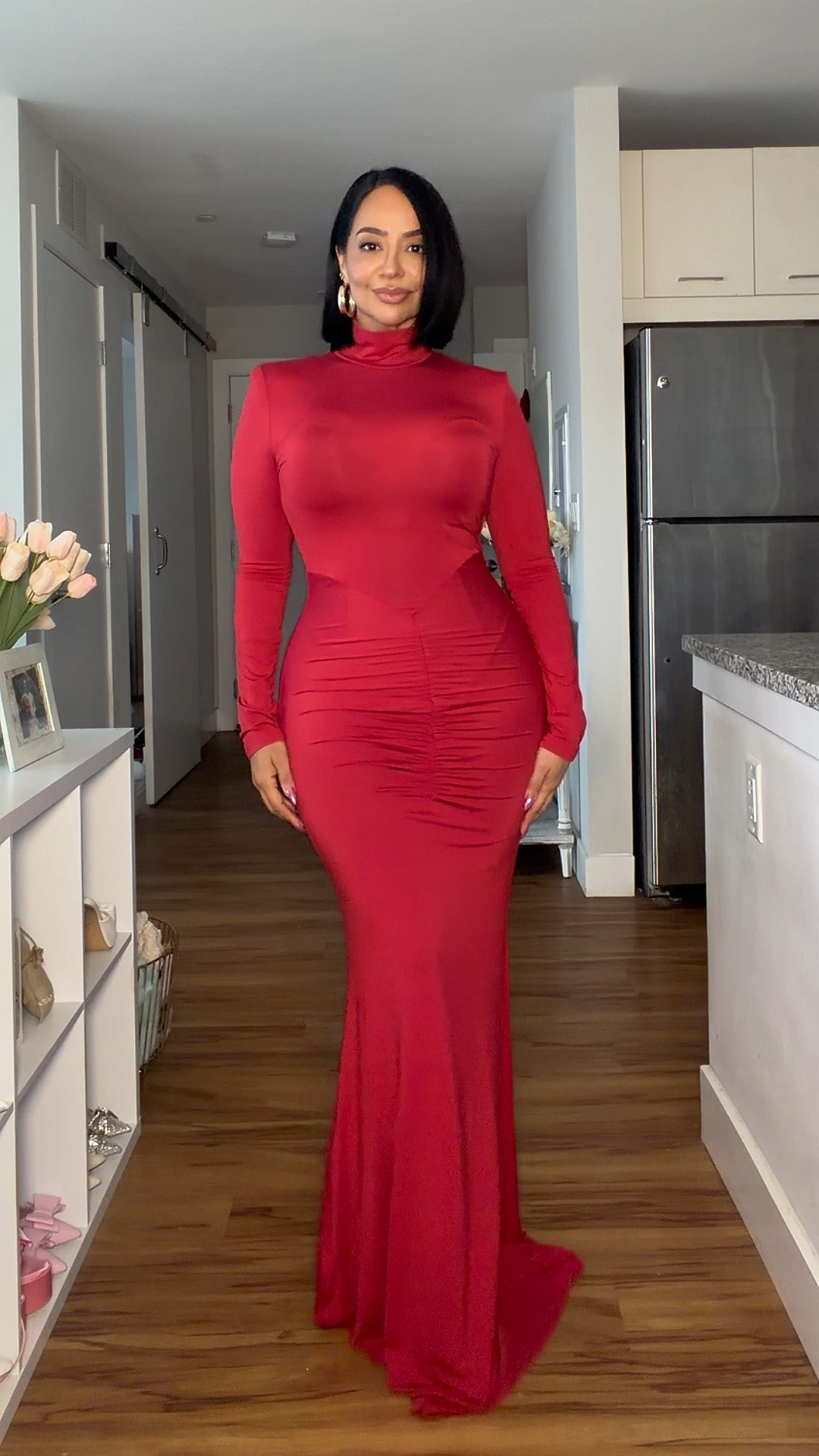 Over 40 and still dressing like the main character ✨💅🏼

Because getting older doesn’t mean toning yourself down. Wear the color. Wear the sparkle. Wear the showstopping gown. Fashion is supposed to be FUN at every age. 💖

Follow for more fashion inspo that proves style only gets better after 40 ✨
