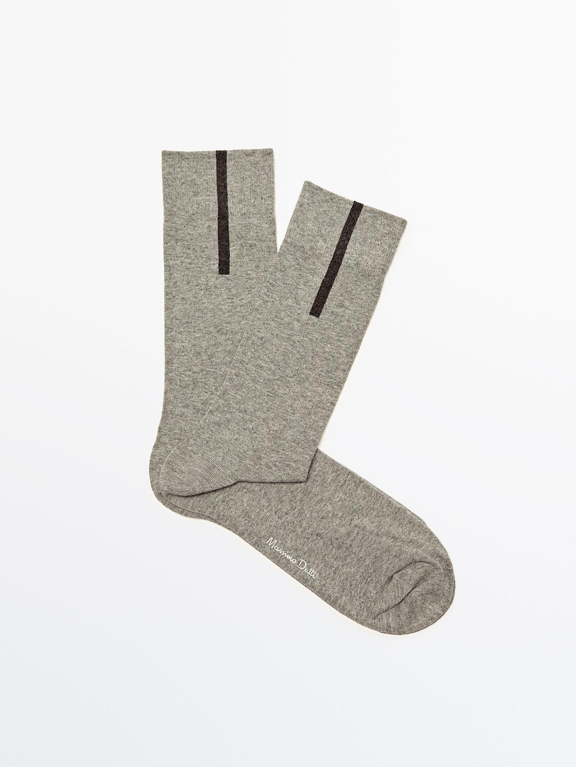 Long socks with contrast stripe | Massimo Dutti US