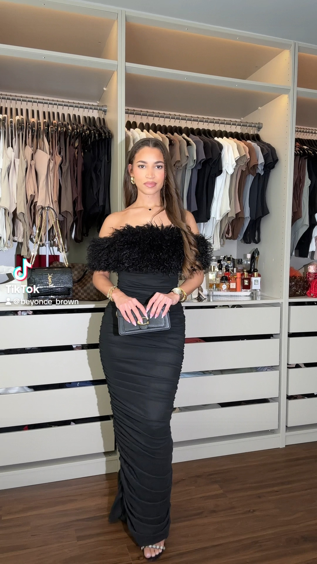 Elegant black dress🖤 

Sizes:
Prettylittlething black dress: US4

Pltstyle, prettylittlething, black dress, faux fur black dress, black maxi dress, elegant dress, date night dress, date night look, 

#LTKParties #LTKHoliday #LTKItBag