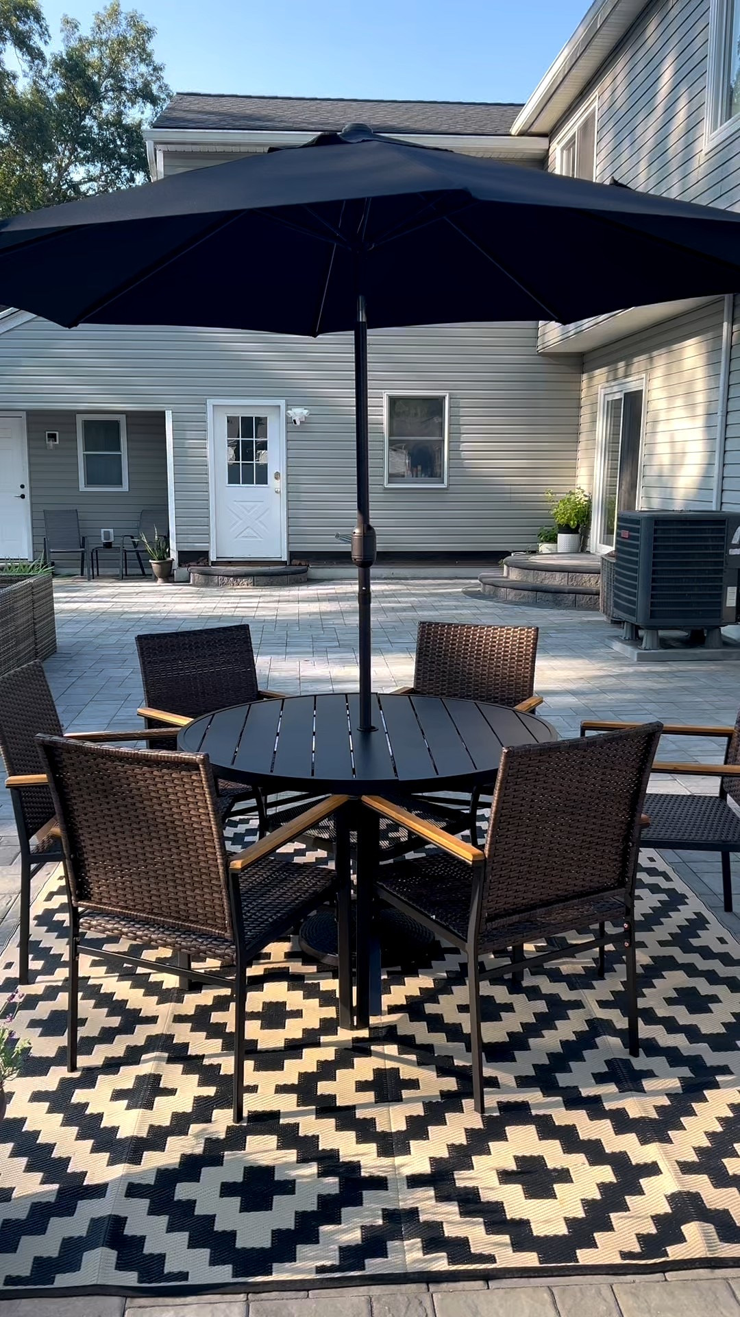7 Piece Outdoor Dining Set.
Outdoor living. Home finds. Backyard finds. Outdoor furniture. Wide outdoor wicker chairs. Comfortable outdoor dining chairs. 

#LTKHome