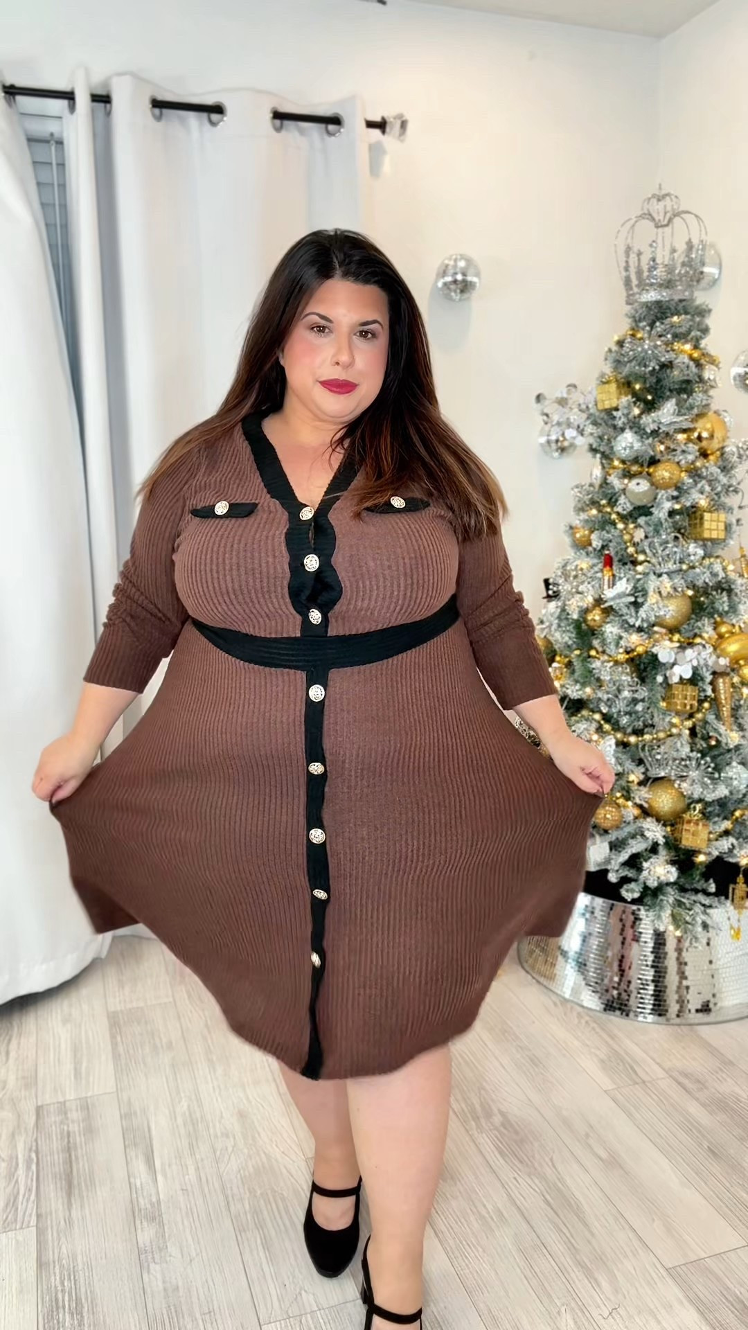 I love this dress so much I now own it in two colors - the second one is from last year but I have linked the first 

#LTKPlusSize #LTKFindsUnder50