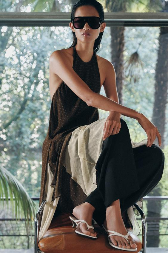 LEATHER SANDALS WITH DETAIL | Zara US