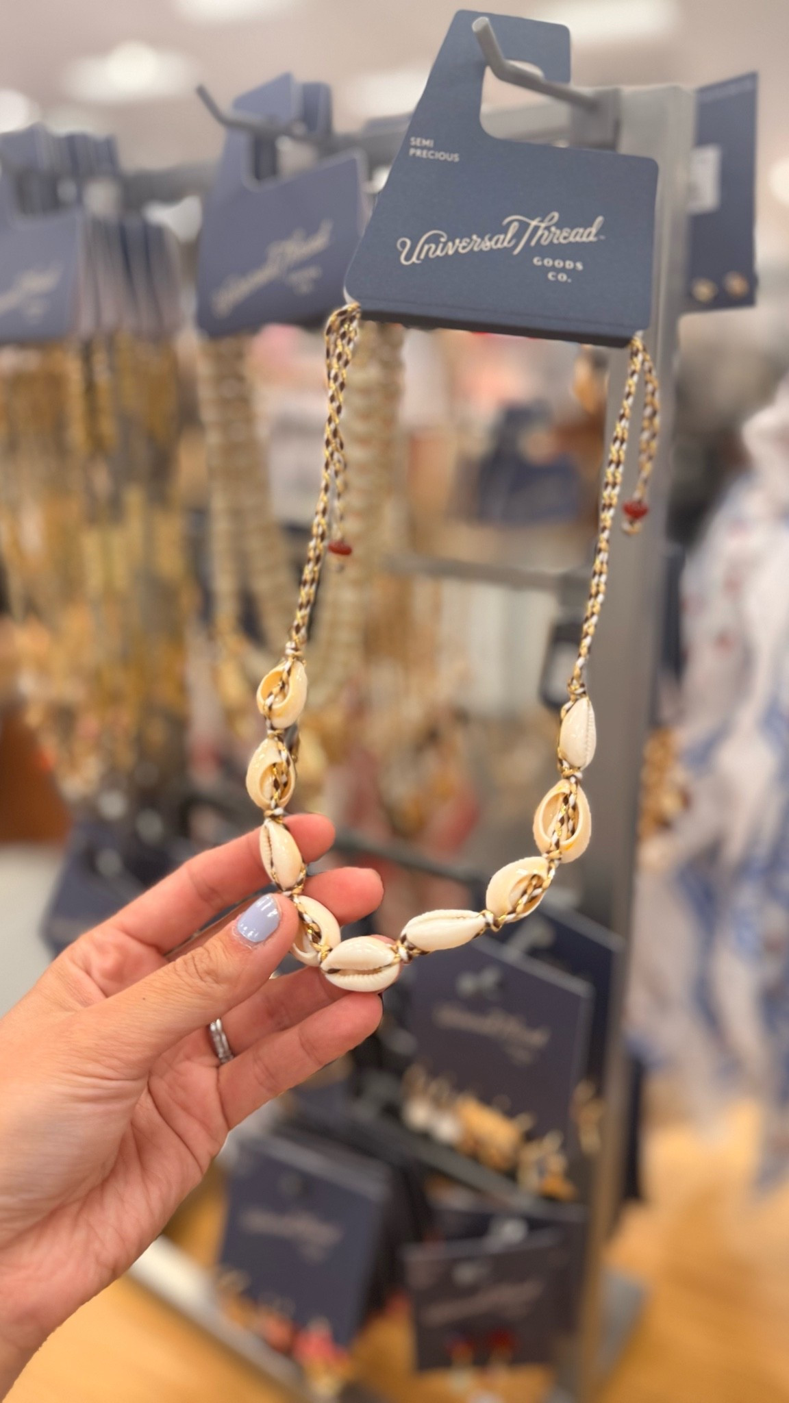 Puka shells are back 😅 🐚

#LTKootd #LTKmomlife #LTKSeasonal