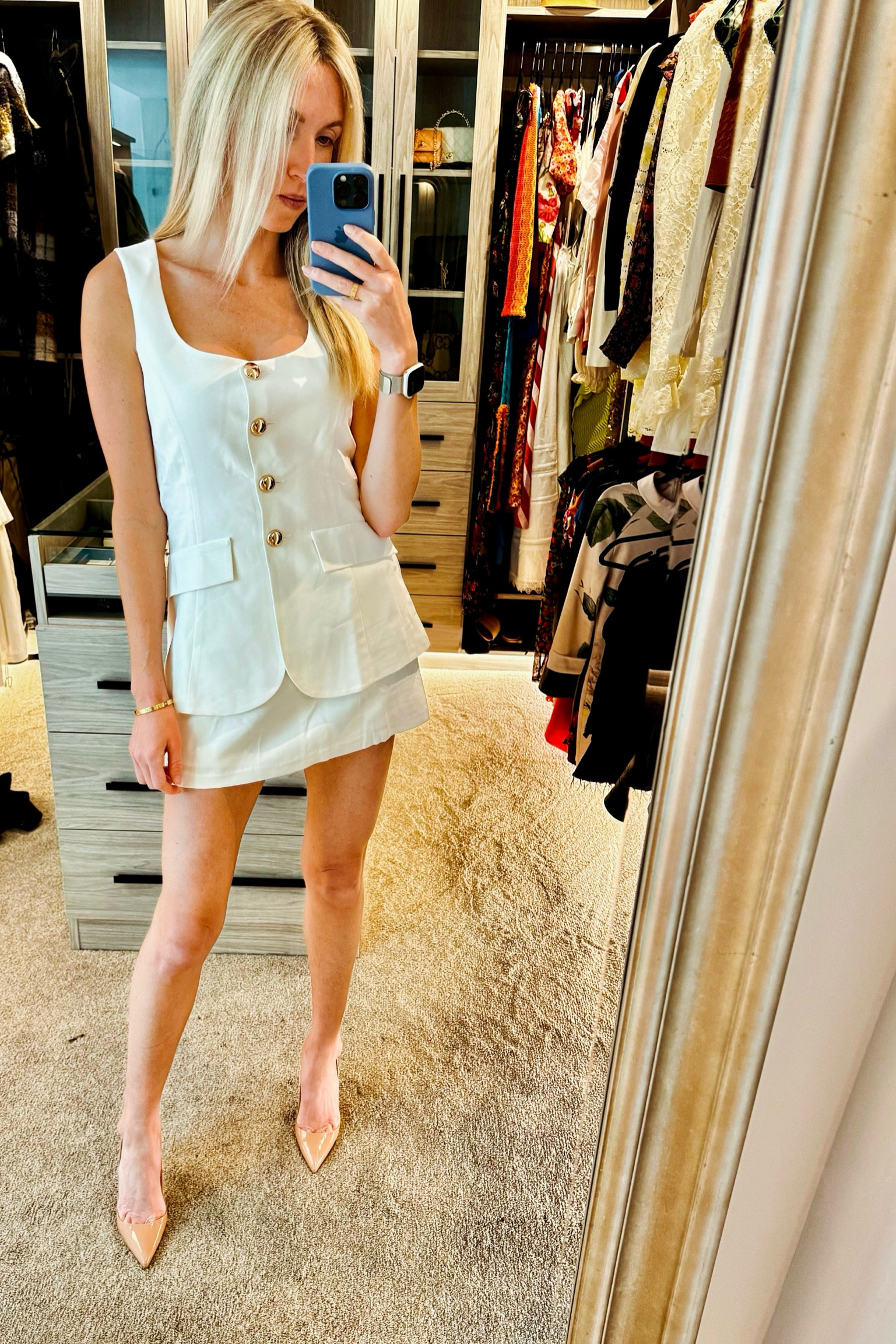 Perfect spring and summer Sofia Richie inspired classic look

Kya Romper, Amanda Uprichard on Revolve, bridal shower, baby shower, work outfit, high tea look, mini dress, party, vacationn


#LTKaustralia #LTKshoecrush #LTKeurope