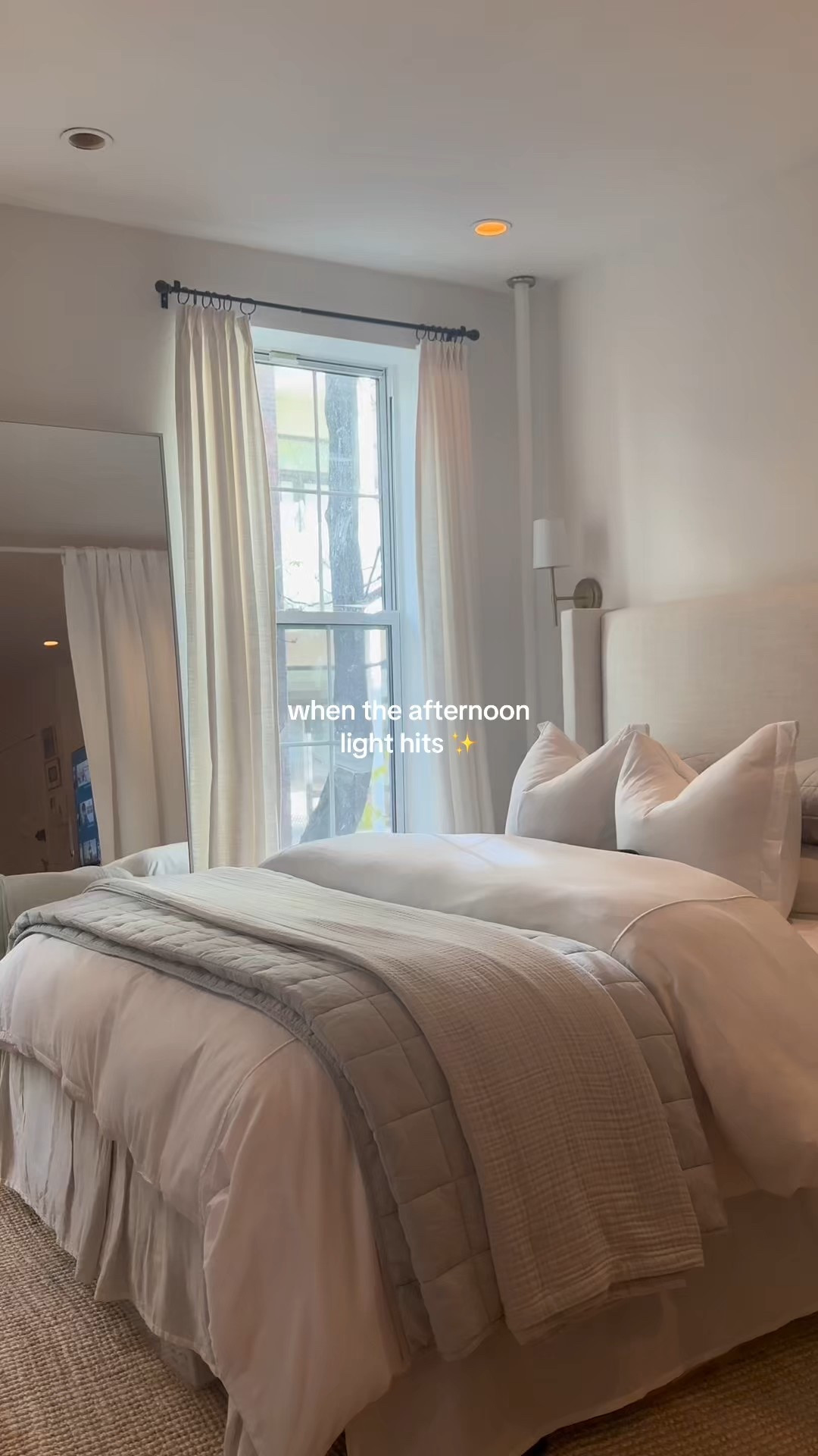 The afternoon light in my studio truly makes my day! 

Studio apartment cozy bedroom cozy apartment apartment decor

#LTKFindsUnder100 #LTKHome